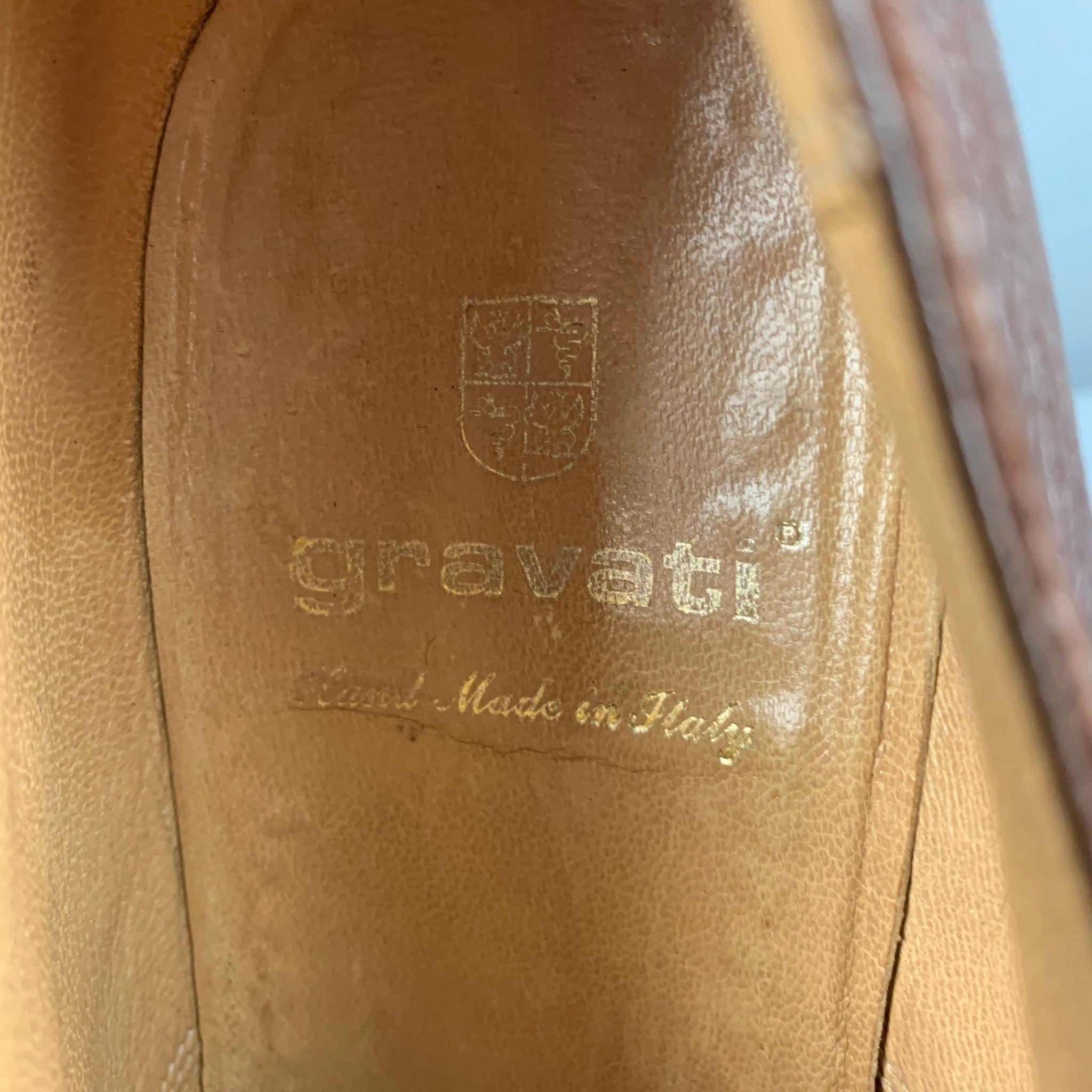 GRAVATI Size 9.5 Brown Textured Leather Lace Up Shoes For Sale 3