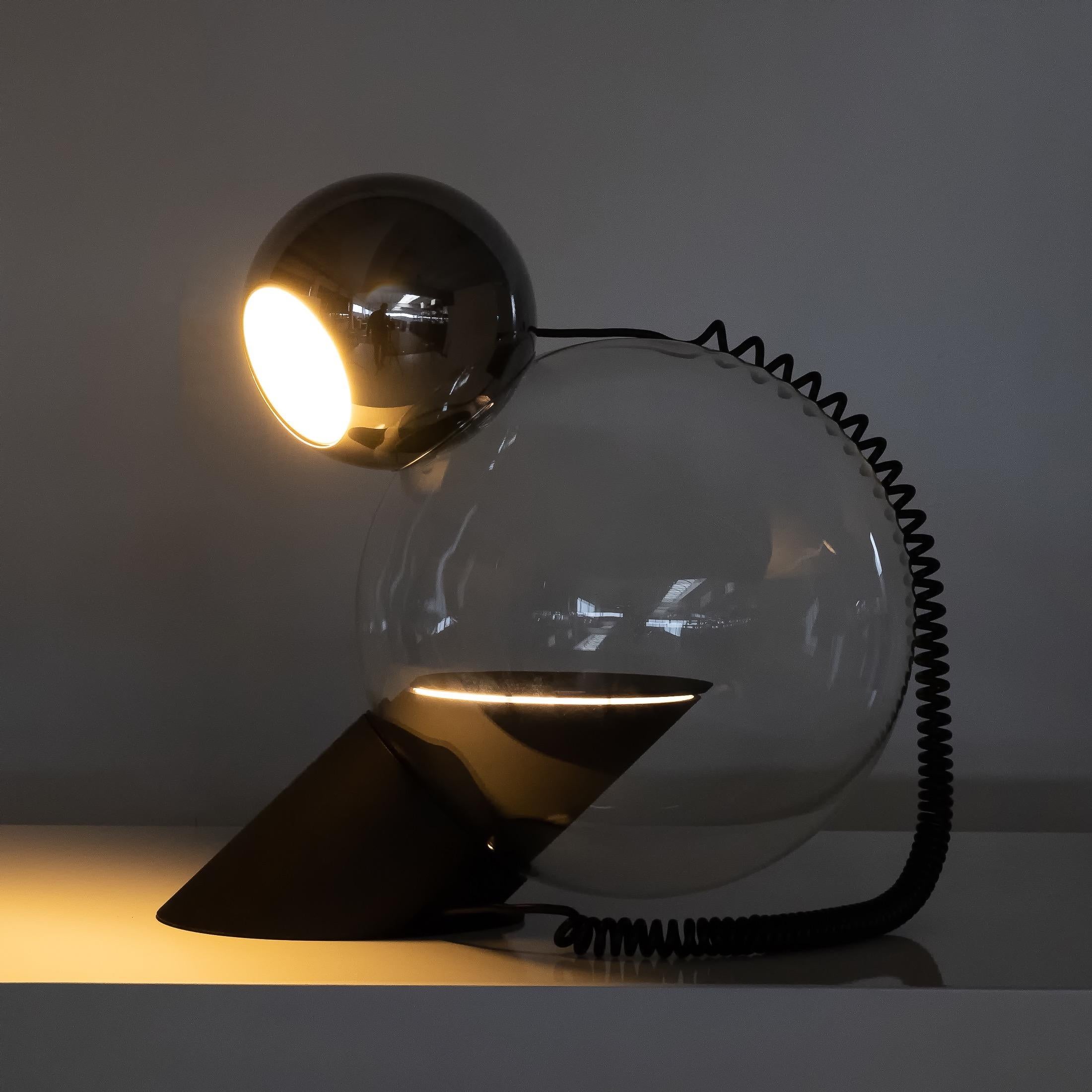 italien Lampe de bureau Gravita d'Antonio Macchi Cassia, Stilnovo, Italie en vente