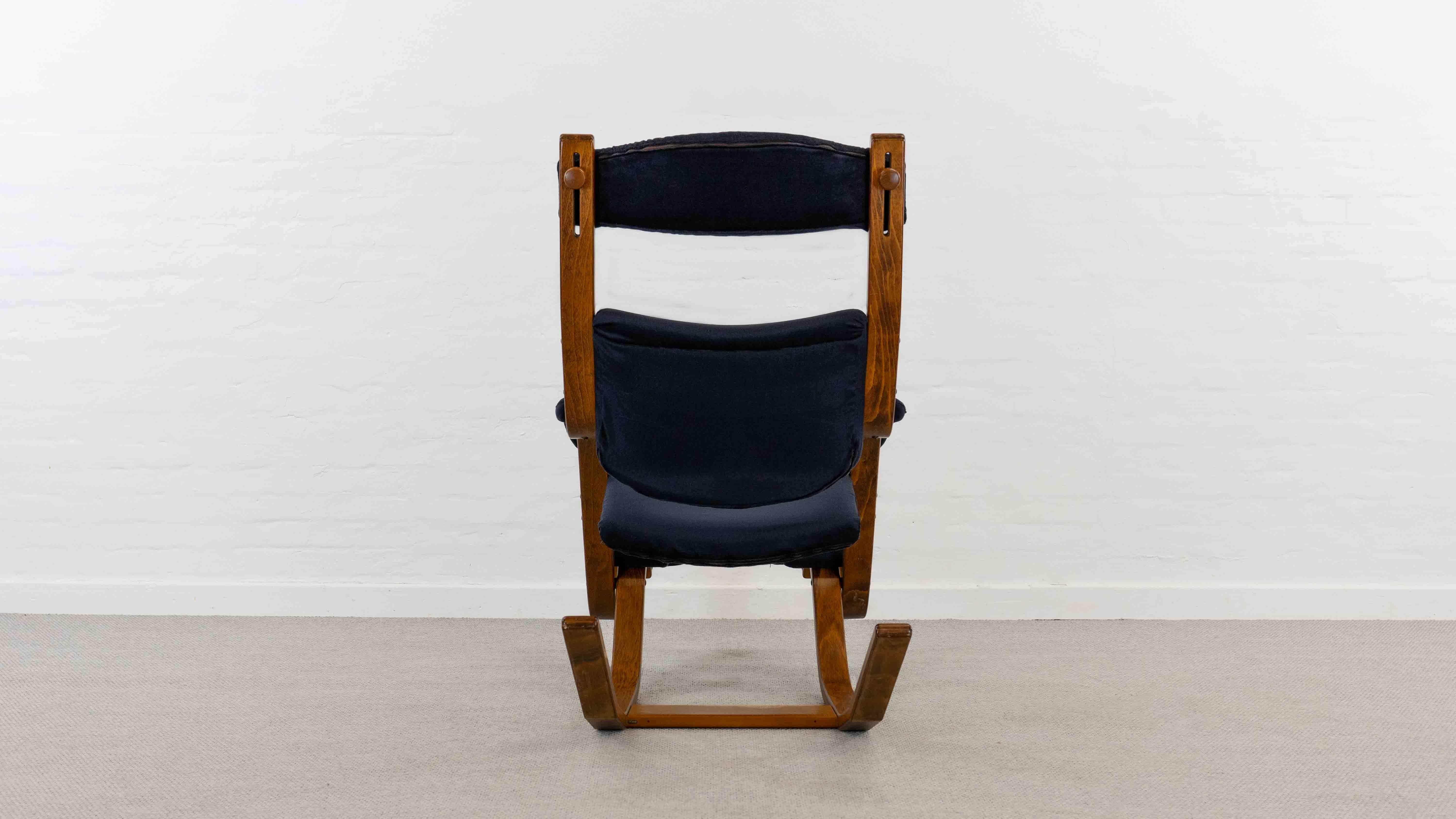 Gravity Balans Relaxchair by Peter Opsvik 3