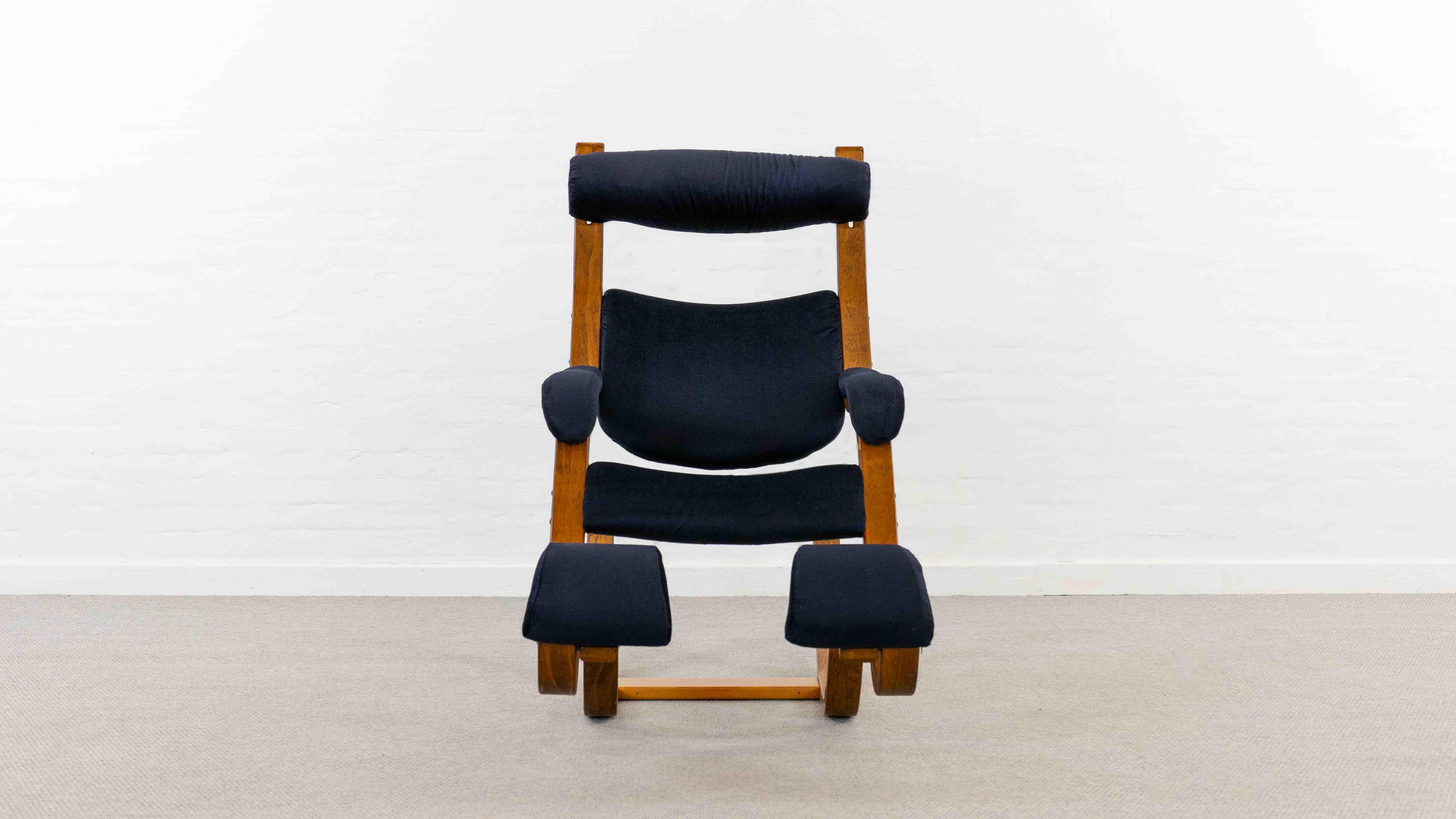 Late 20th Century Gravity Balans Relaxchair by Peter Opsvik