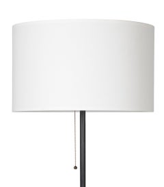 Lampada da terra 'Gravity' in acciaio annerito per Gubi con paralume bianco