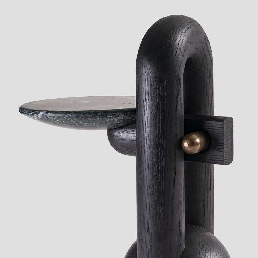 The Gravity side table, a collaborative piece by Buffaloid and Casa Bobadilla, draws inspiration from the kinetic sculptures of David Medalla—where ephemerality and transformation exist in constant motion. Echoing Medalla’s sense of fleeting wonder,