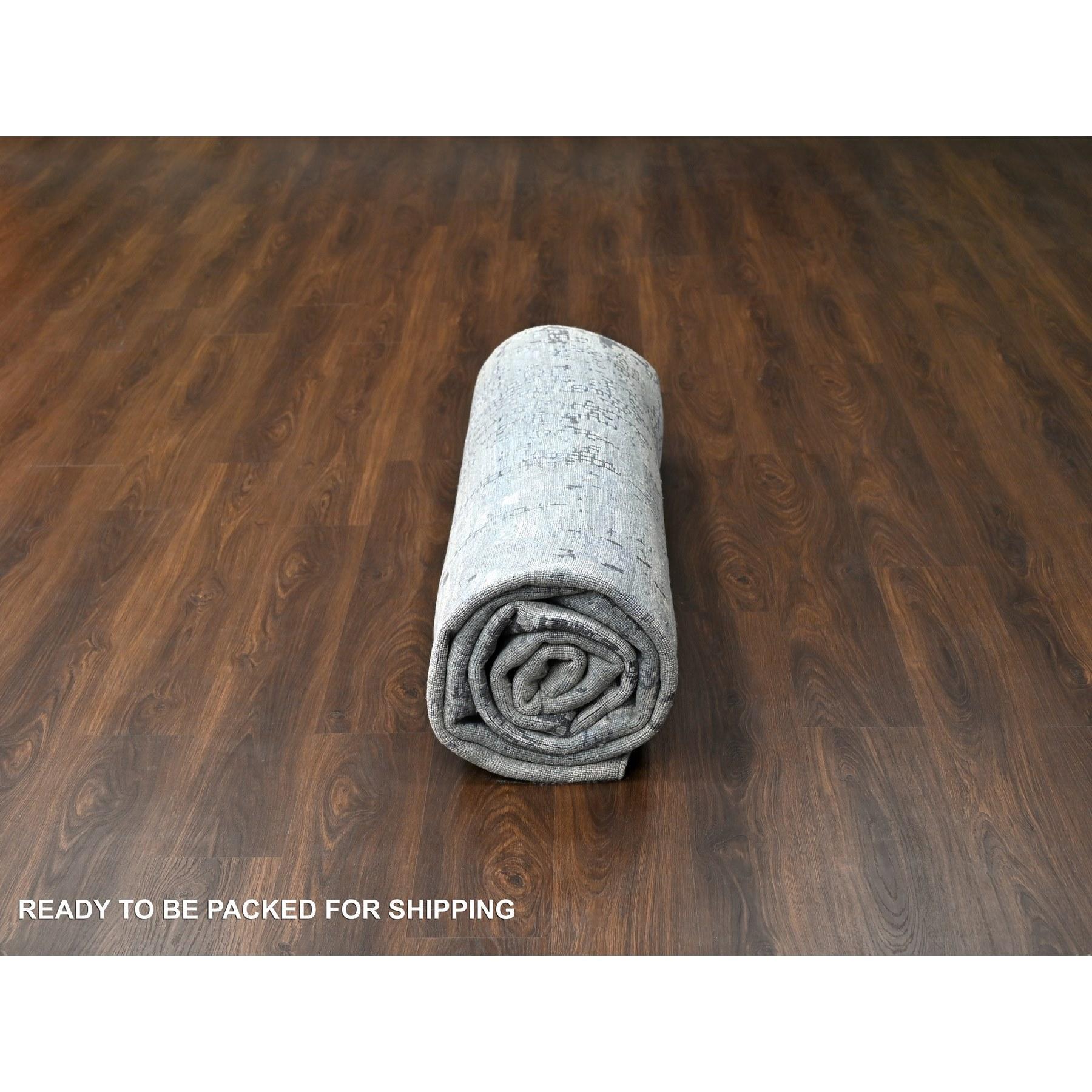 Tapis gris abstrait avec motif mosaïque noué à la main 9'1