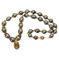 Gray Akoya Baroque Pearls Yellow Gold Pendant with Diamond Accents