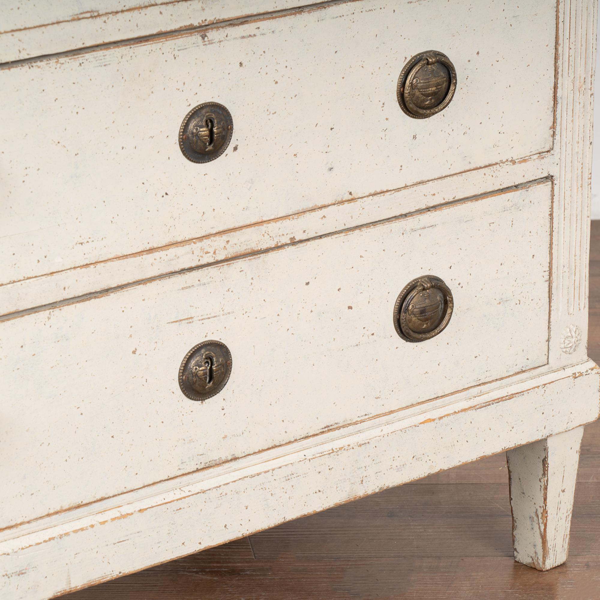 Gray and Black Painted Gustavian Chest of Drawers, Sweden, circa 1840-1860 1