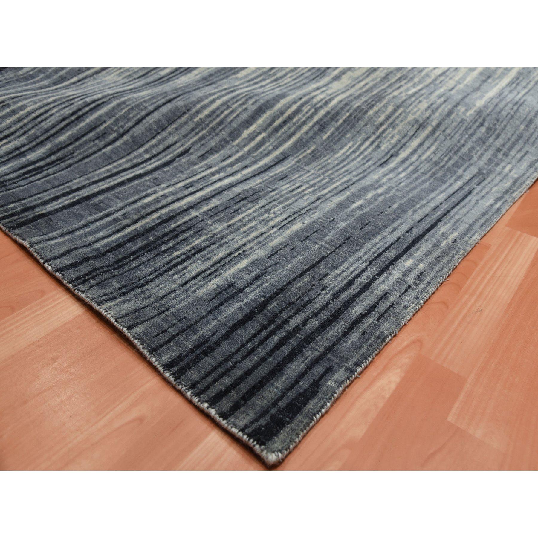 Handgeknüpfter moderner Teppich in Grau und Schwarz aus reiner Wolle im Ombre-Design 10'1
