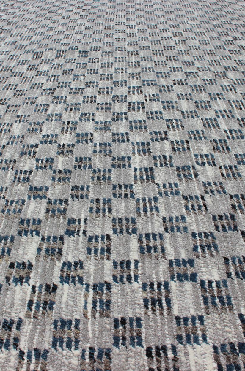 Gray and Blue Multicolored Casual Checkered Runner in Casual Modern Design In Excellent Condition For Sale In Atlanta, GA