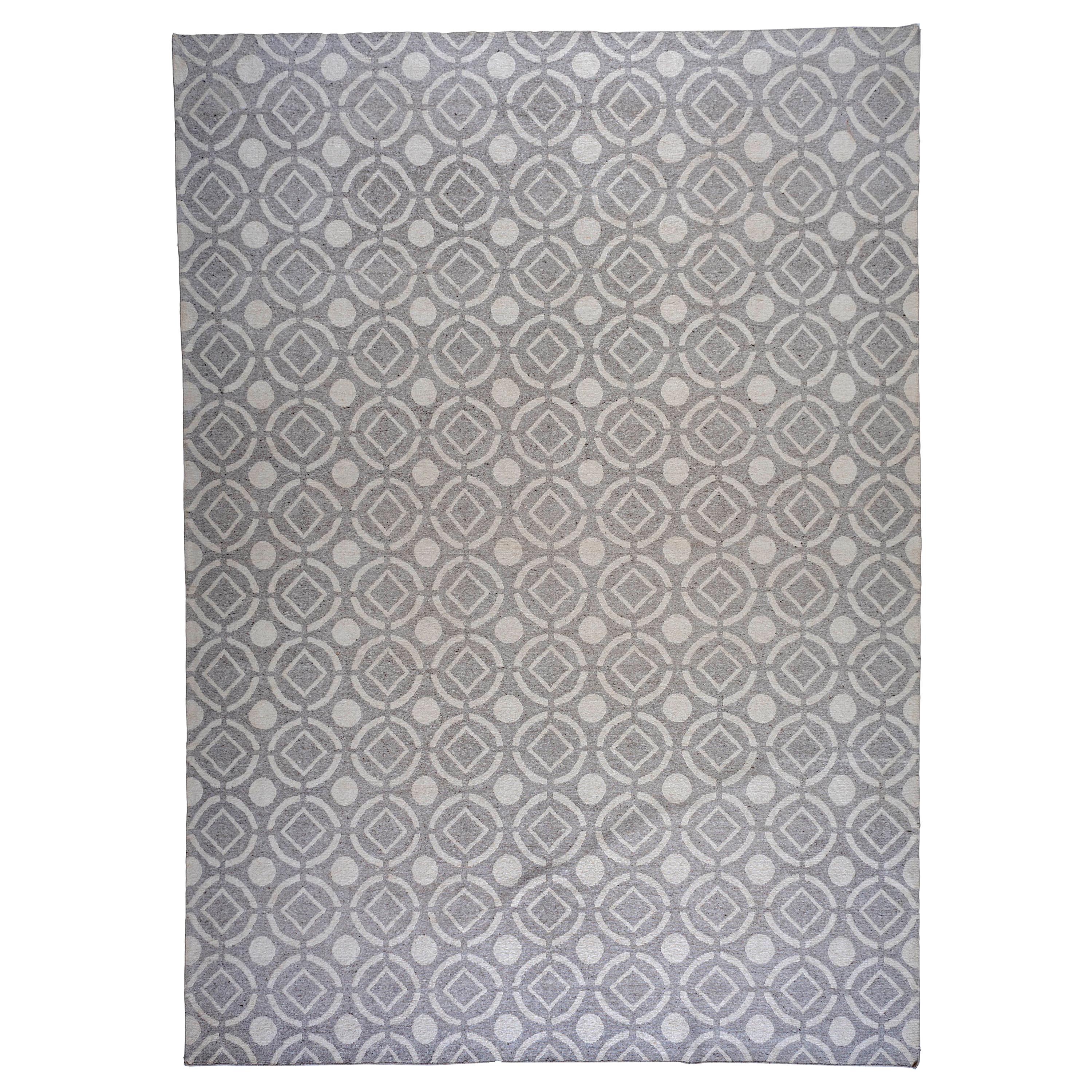 Gray and Ivory Pattern Rug For Sale