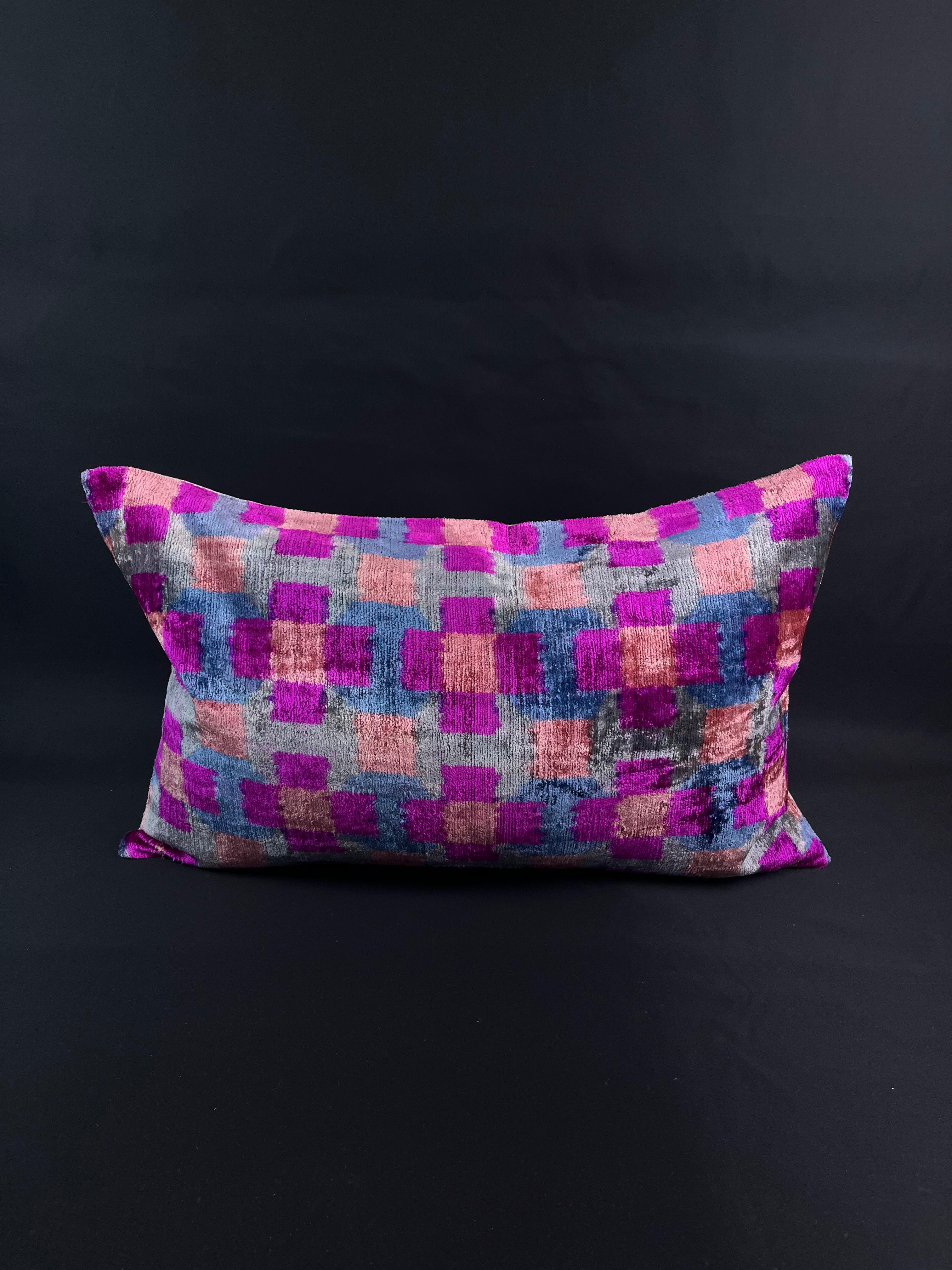 Gray and Purple Velvet Silk Ikat Pillow Cover In New Condition In Houston, TX