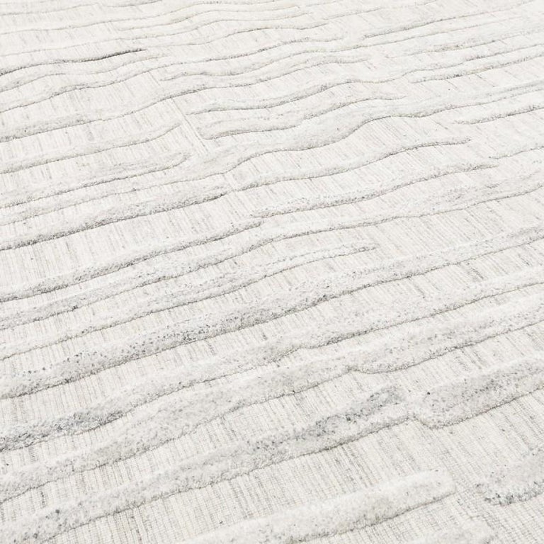 Gray And White Abstract Rug Silk And Wool Design Handmade At 1stdibs