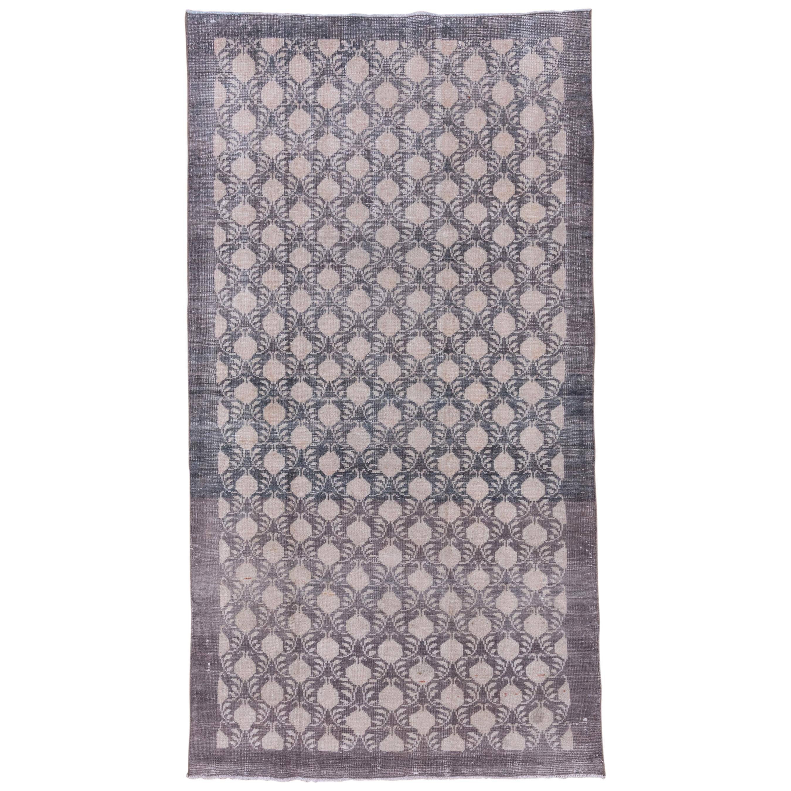 Gray and White Turkish Oushak Rug, All-Over Design, Shabby Chic Style For Sale