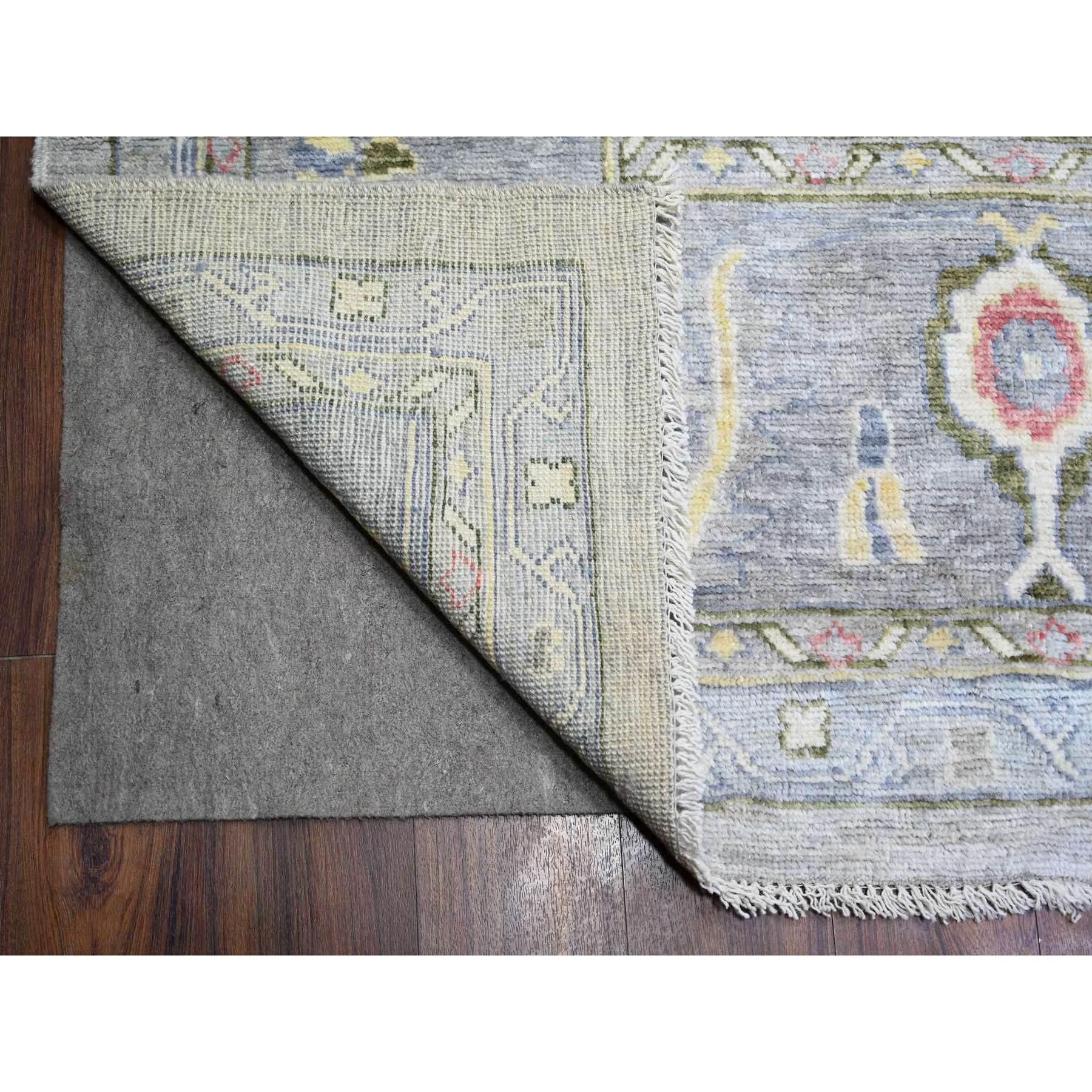 Tapis oriental gris Angora Oushak à motif coloré noué à la main 12'2