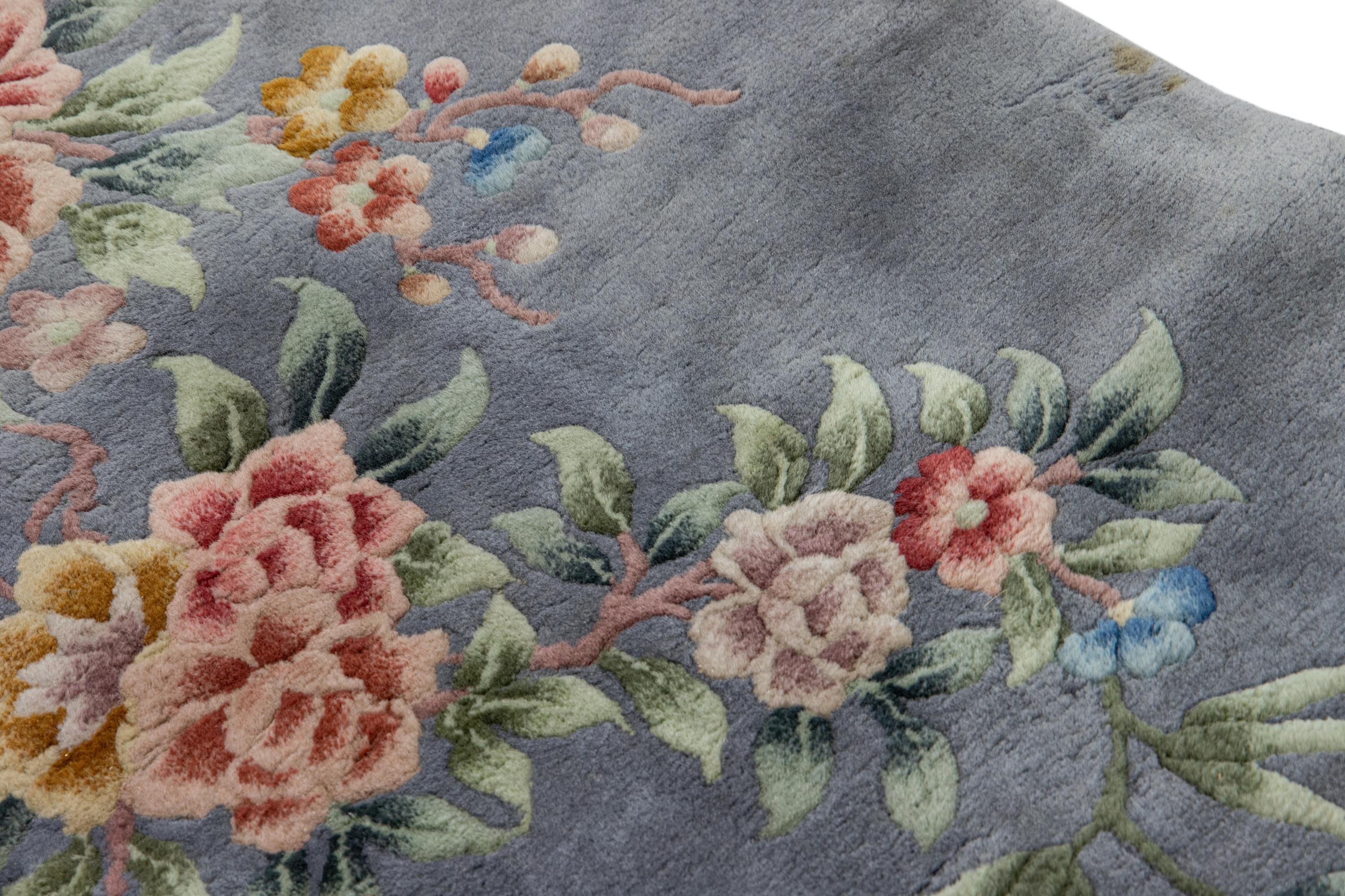 Gray Antique Art Deco Chinese Handmade Floral Wool Rug For Sale 6