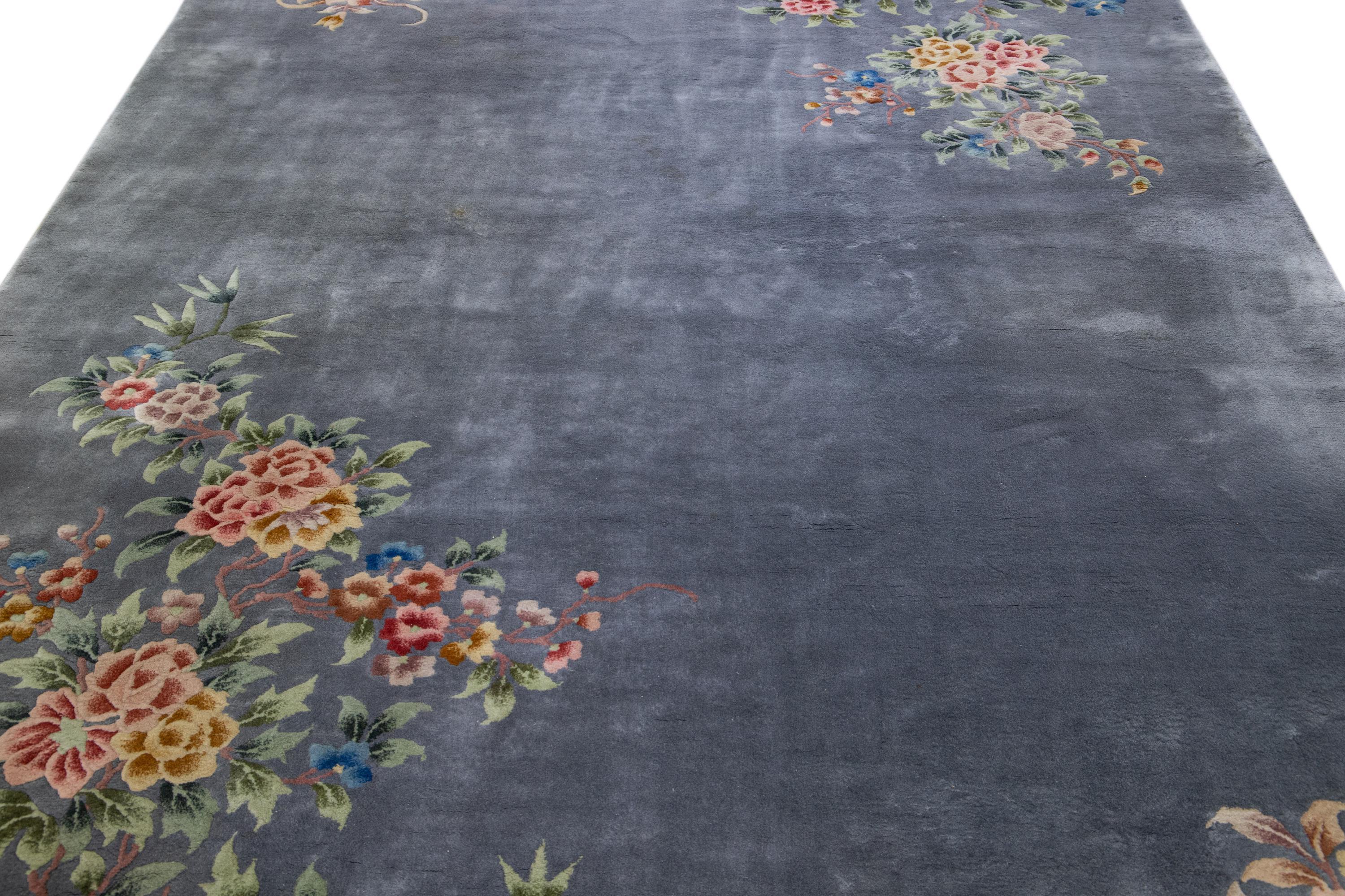 Hand-Knotted Gray Antique Art Deco Chinese Handmade Floral Wool Rug For Sale