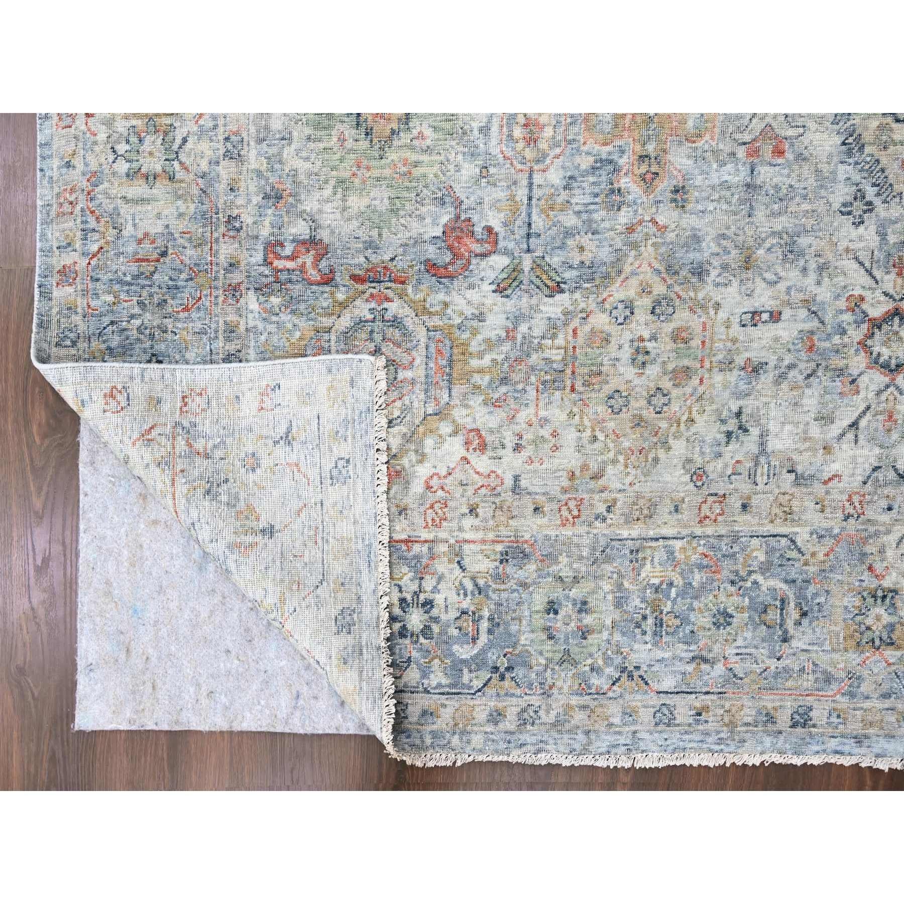 Gray Antiqued Persian Ziegler Mahal Design Distressed 100% Wool Hand Knotted Rug (Indisch) im Angebot