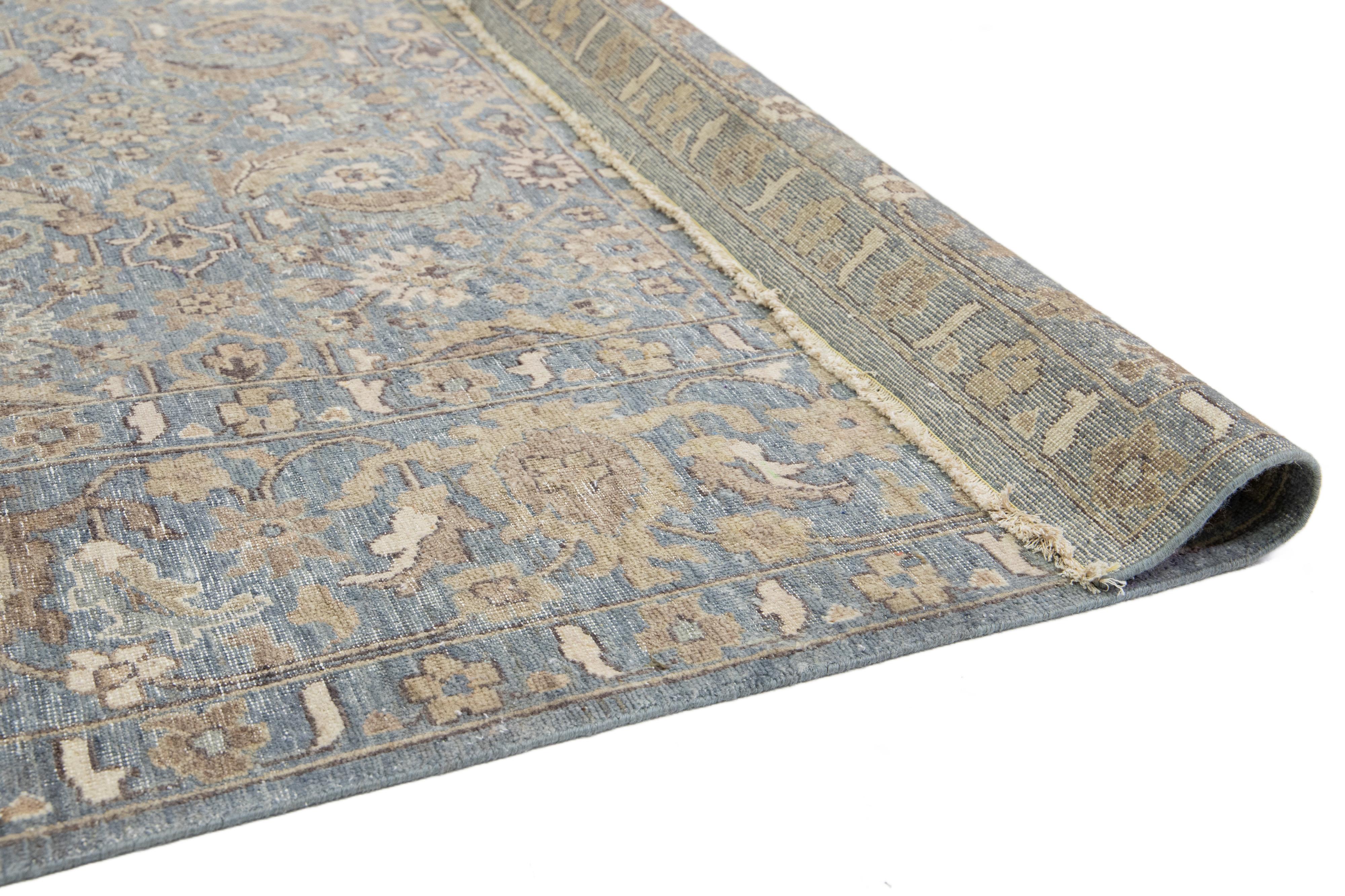 Gray Apadana's Artisan Collection Handmade Floral Indian Wool Rug In New Condition For Sale In Norwalk, CT