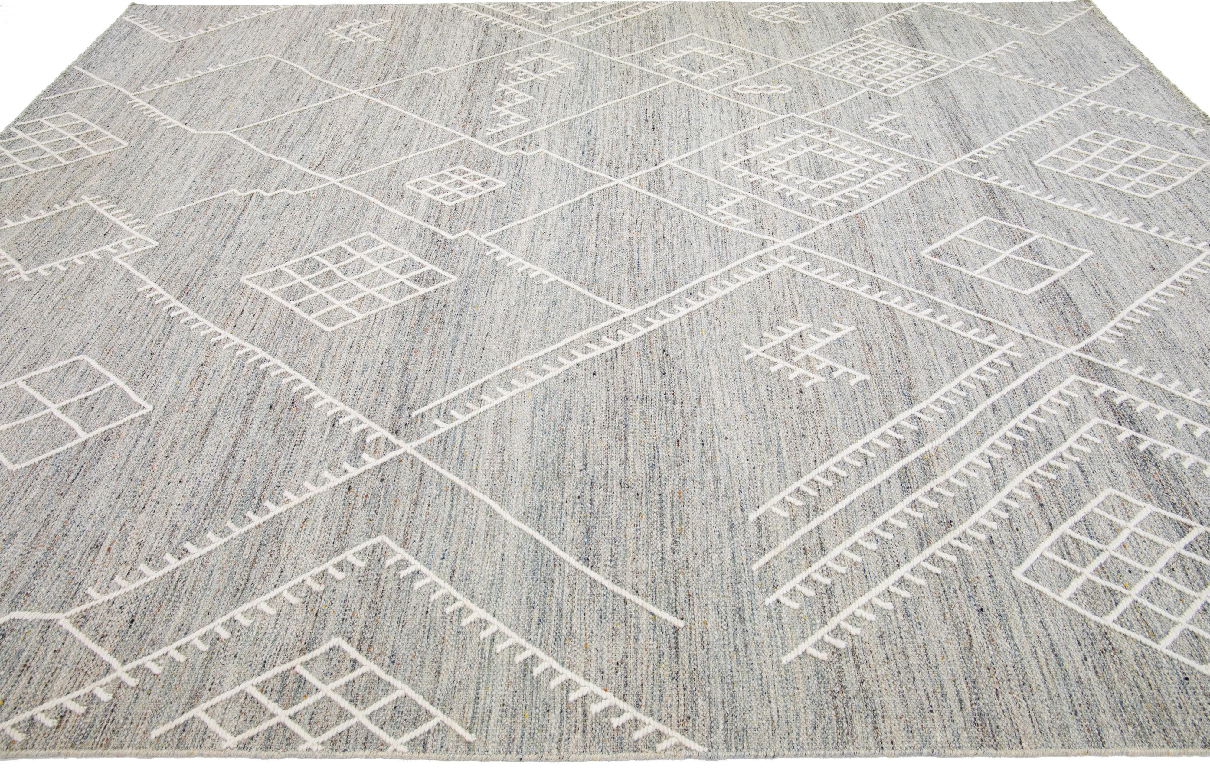 Gray Apadana's Nantucket Collection Flatweave Kilim Coastal Designed Wool Rug In New Condition For Sale In Norwalk, CT
