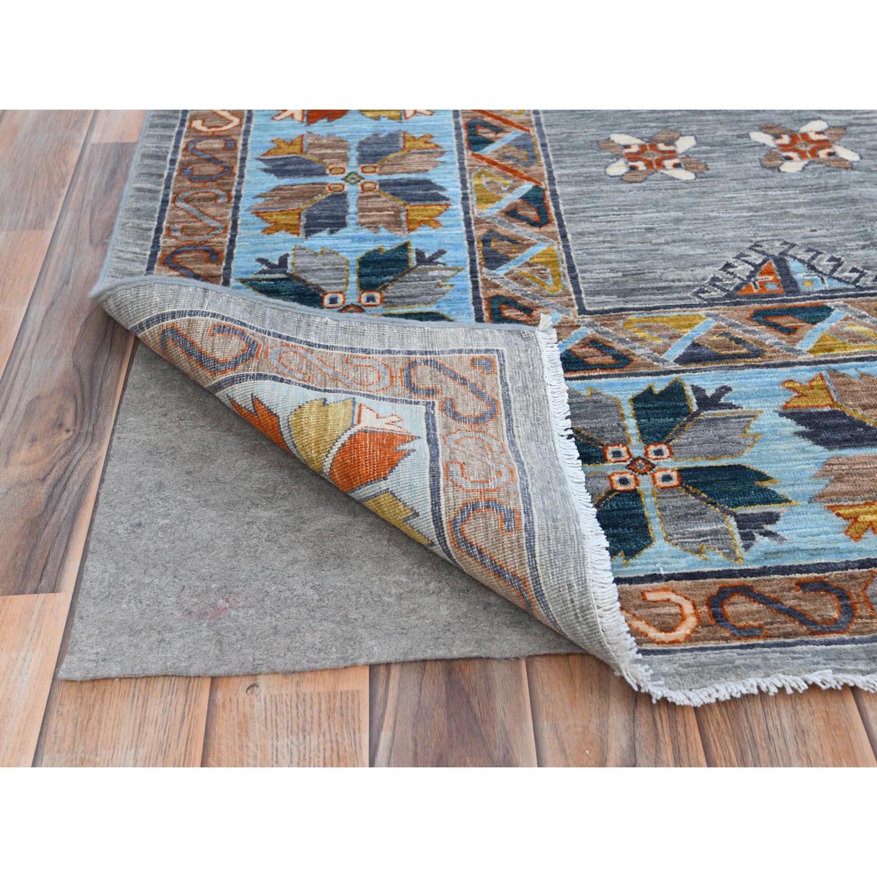 Alfombra anudada a mano de lana 200 KPSI de diseño caucásico de inspiración armenia gris 9'x11'9 Anudado a mano en venta