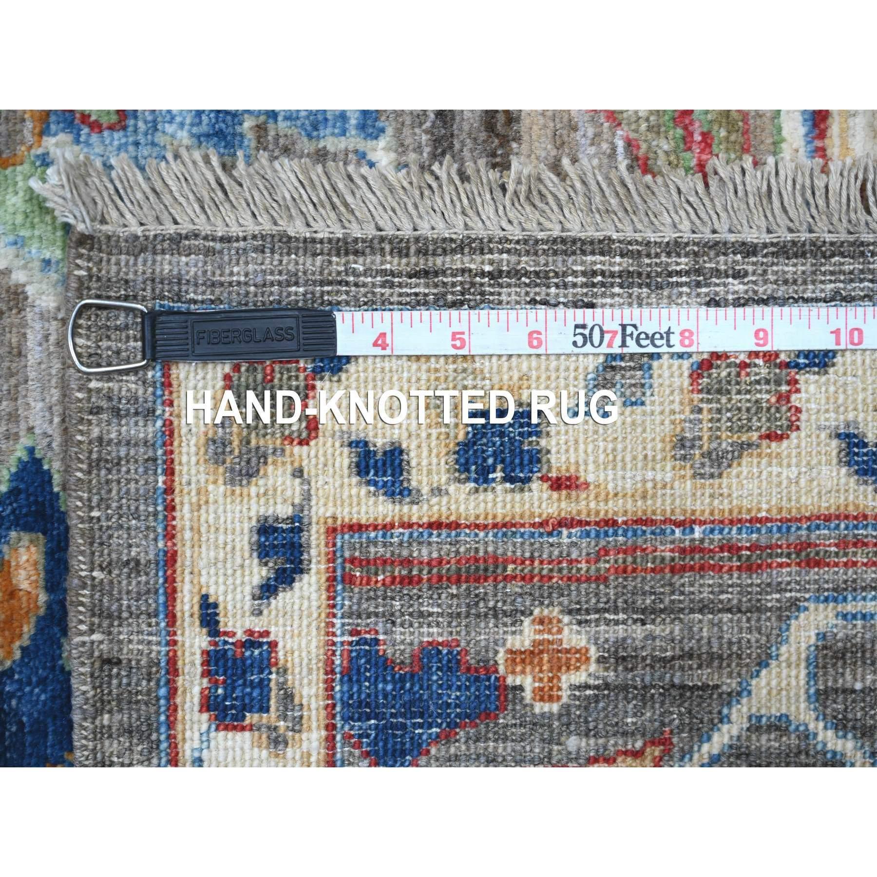 Tapis oriental gris Aryana Ziegler Mahal motif noué à la main 8'1