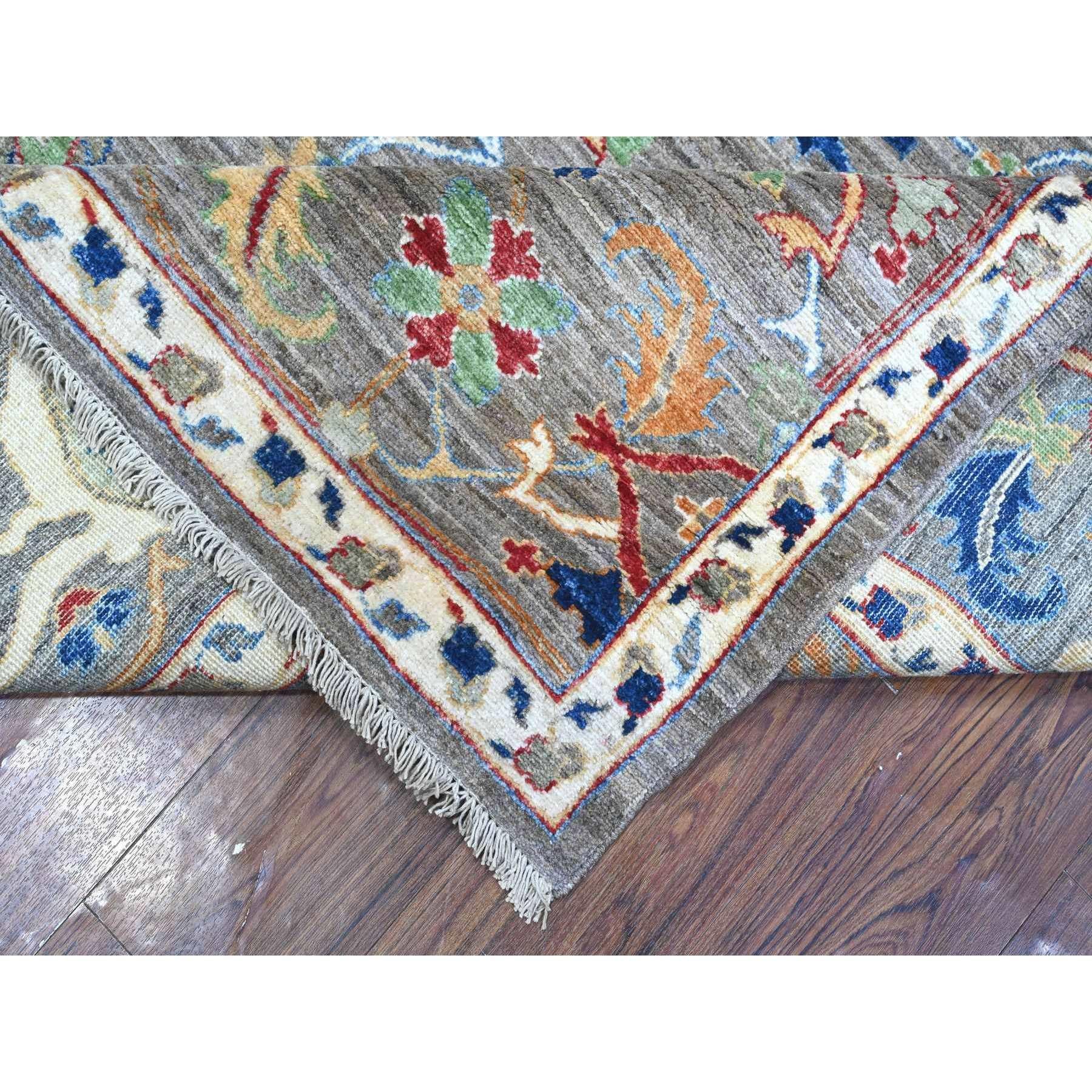 Tapis oriental gris Aryana Ziegler Mahal motif noué à la main 8'1