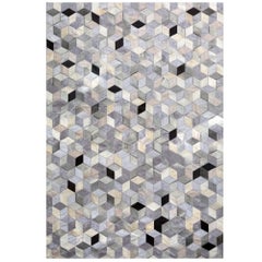 Petit tapis de sol personnalisable Dedalo en cuir de vache et viscose gris, noir et caramel