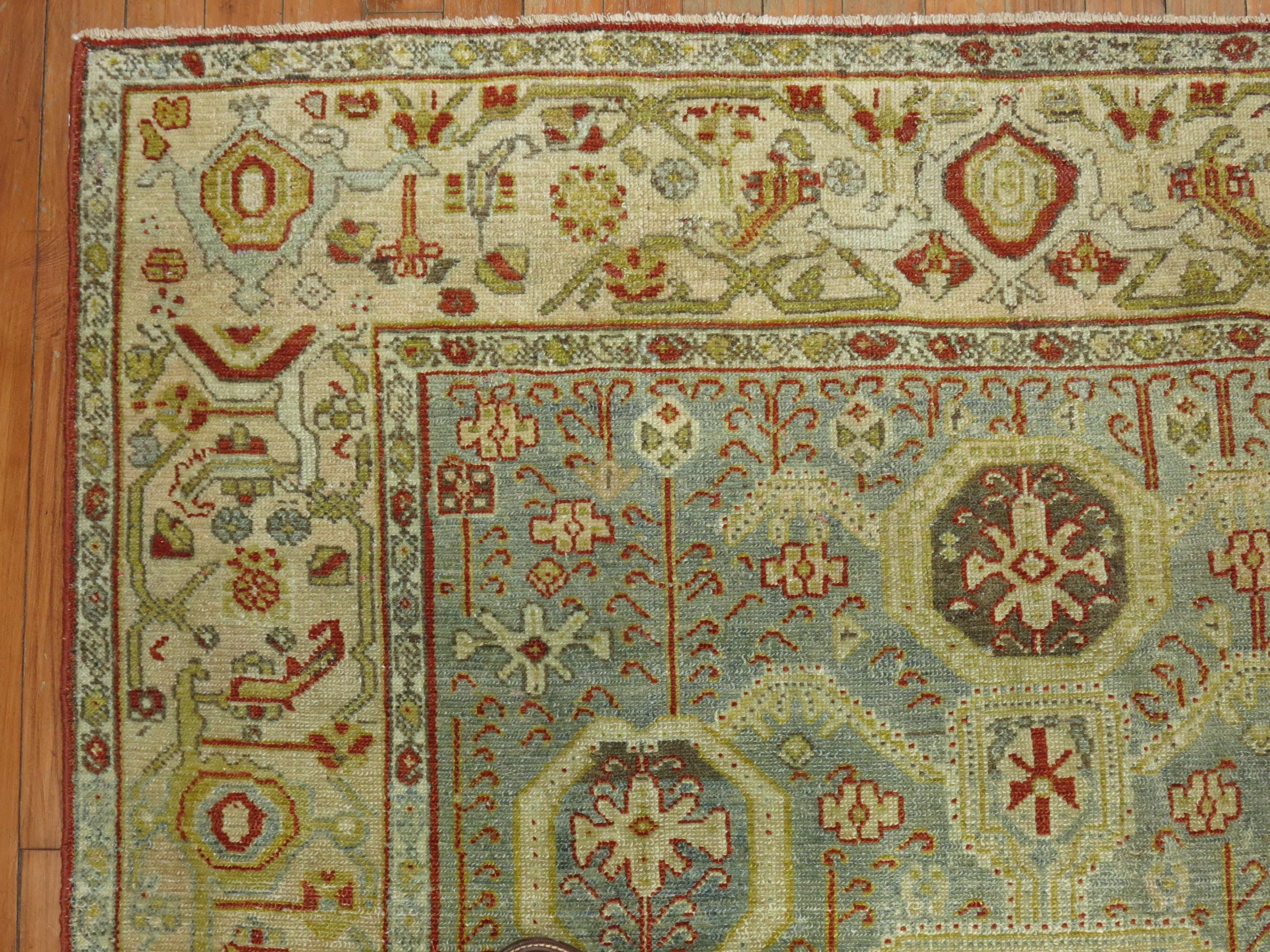 Antiker persischer Malayer-Akzent-Teppich in Grau und Blau (Persisch) im Angebot