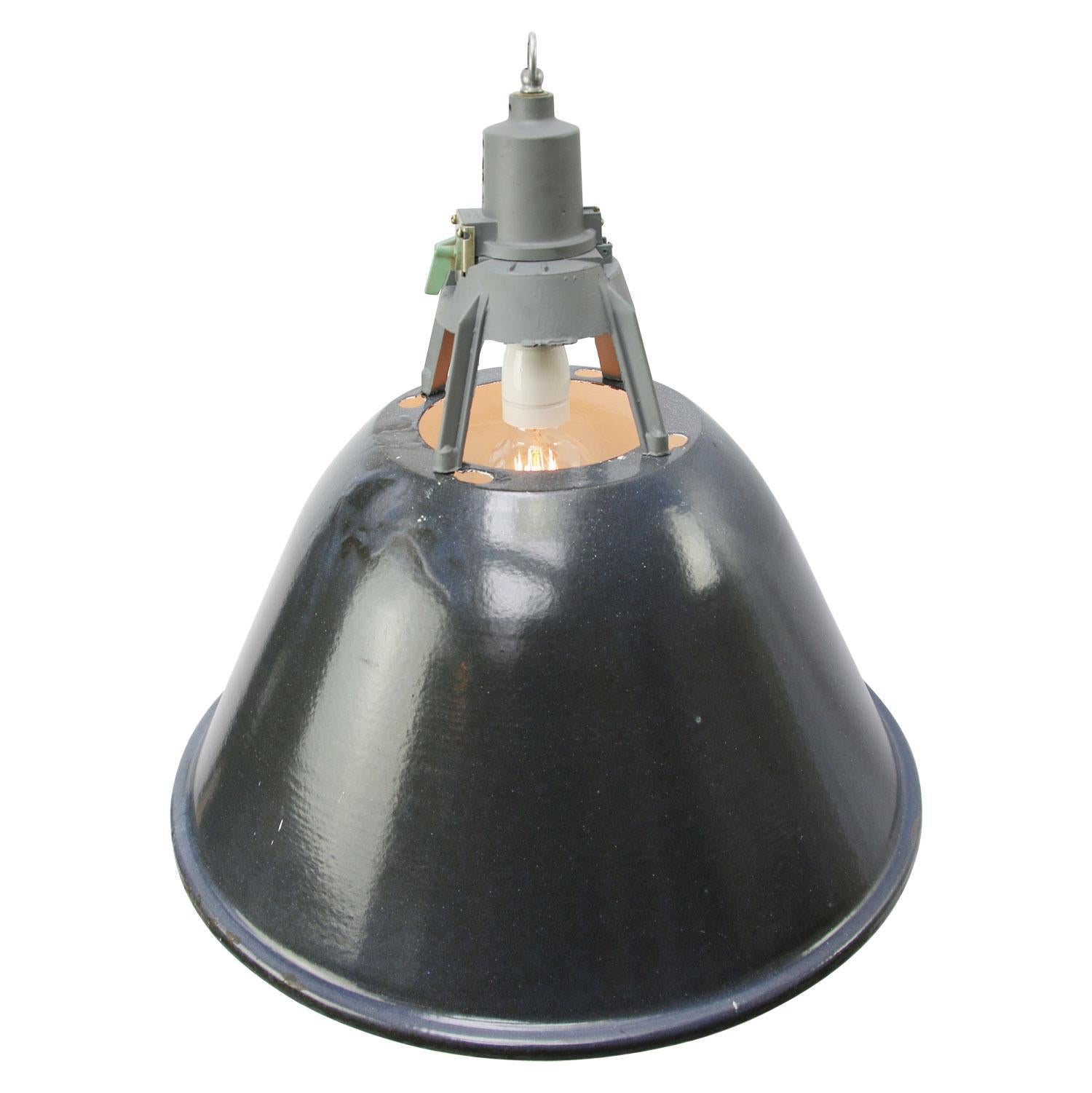 Enamel industrial pendant
grey enamel shade, white inside.
Dark gray / green cast aluminum top

Weight: 4.00 kg / 8.8 lb

Priced per individual item. All lamps have been made suitable by international standards for incandescent light bulbs,