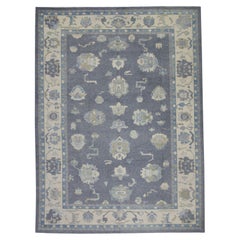 Tapis turc Oushak en laine à motifs floraux gris et bleus tissé à la main 9' X 11'10".