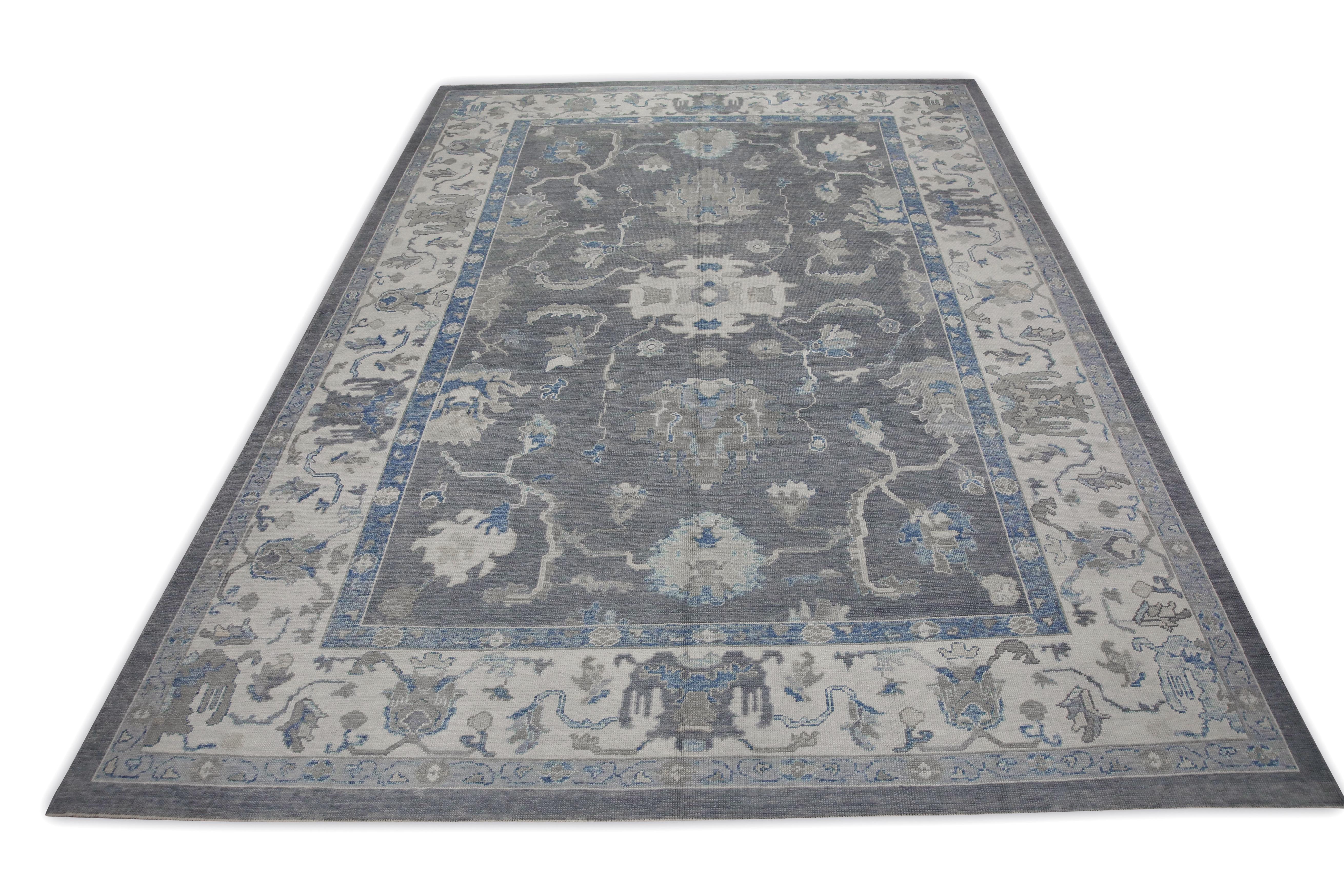 Handgewebter türkischer Oushak-Teppich aus Wolle in Grau & Blau mit Blumenmuster 9'9