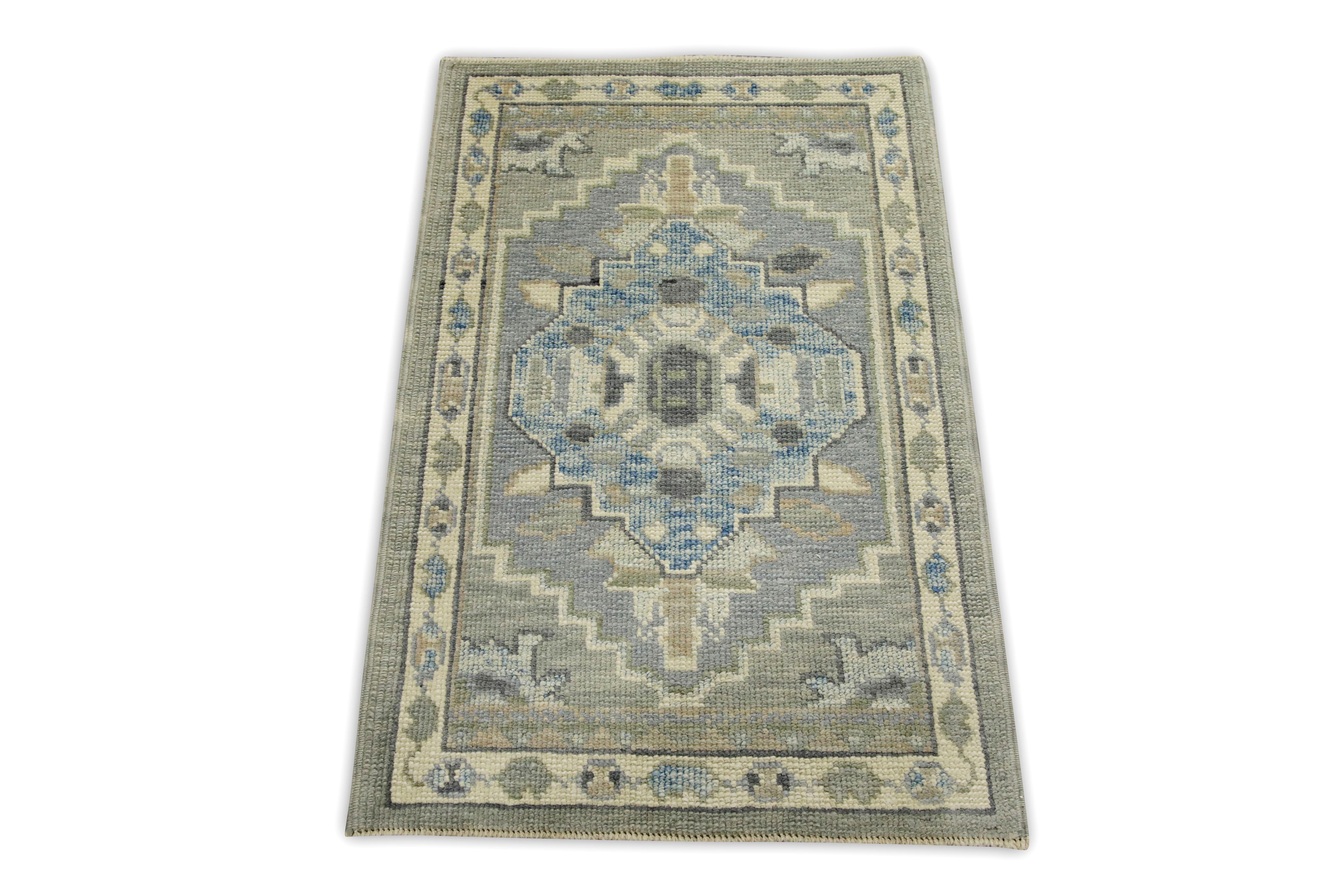 Grey & Blue Geometric Design Handwoven Wool Turkish Oushak Rug In New Condition For Sale In Houston, TX