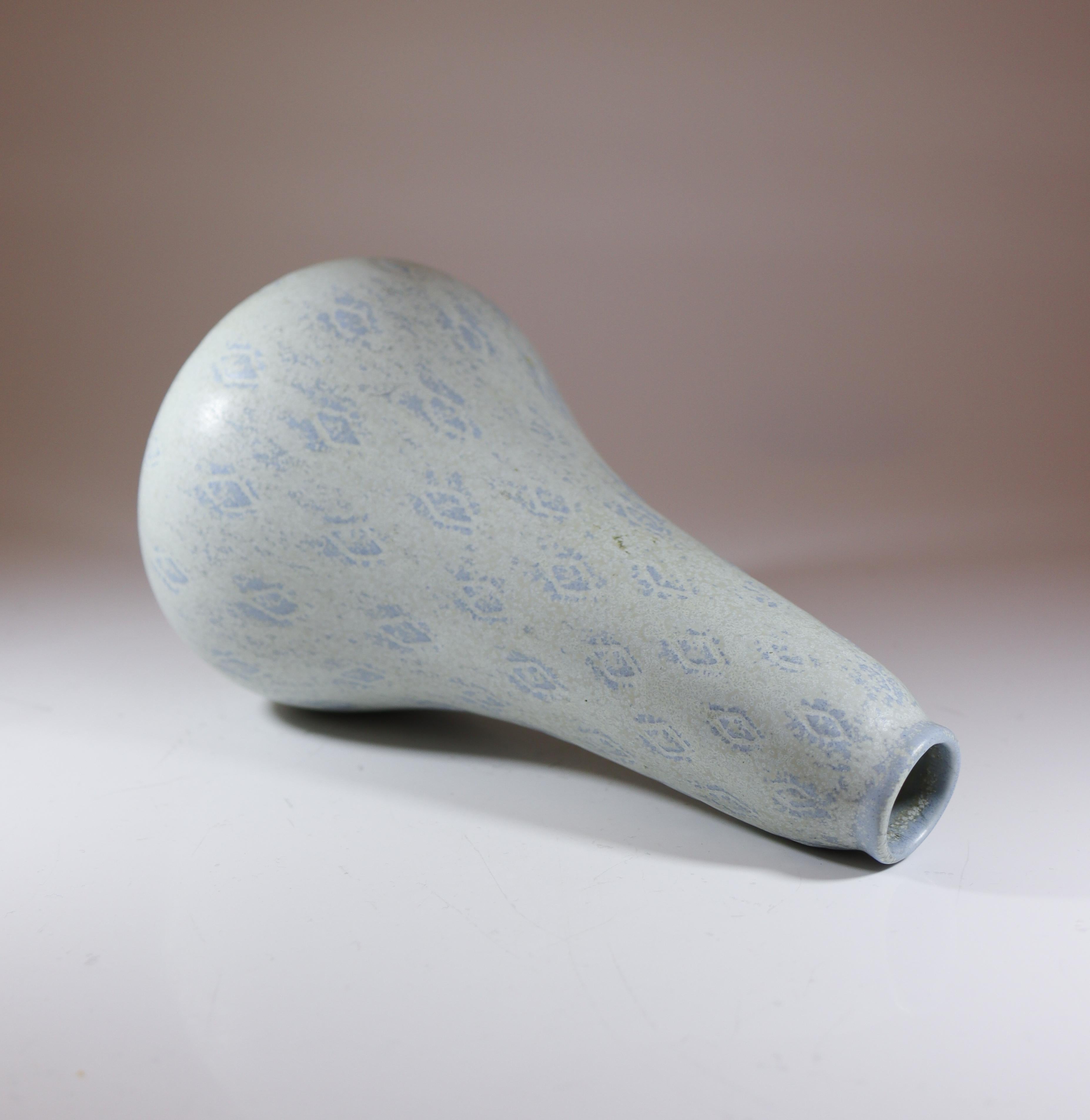 Ceramica Vaso grigio e blu, Gunnar Nylund, Rörstrand, Scandinavo del Medio Evo in vendita