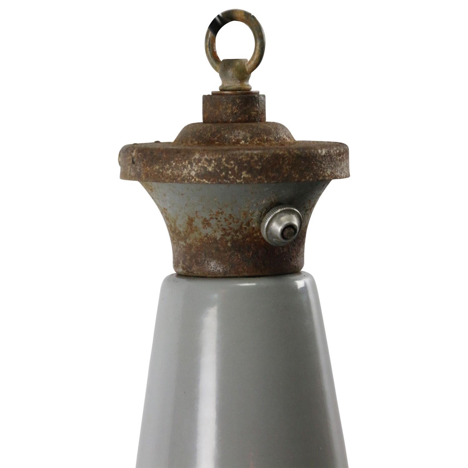 British vintage industrial pendant. Gray enamel with white interior.

Weight: 3.50 kg / 7.7 lb

All lamps have been made suitable by international standards for incandescent light bulbs, energy-efficient and LED bulbs. E26/E27 bulb holders and