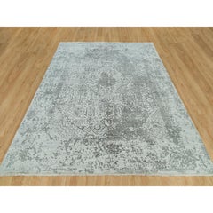 Gray Broken Persian Design Hand Knotted Wool and Silk Oriental Rug 8'0" x 10'1"
