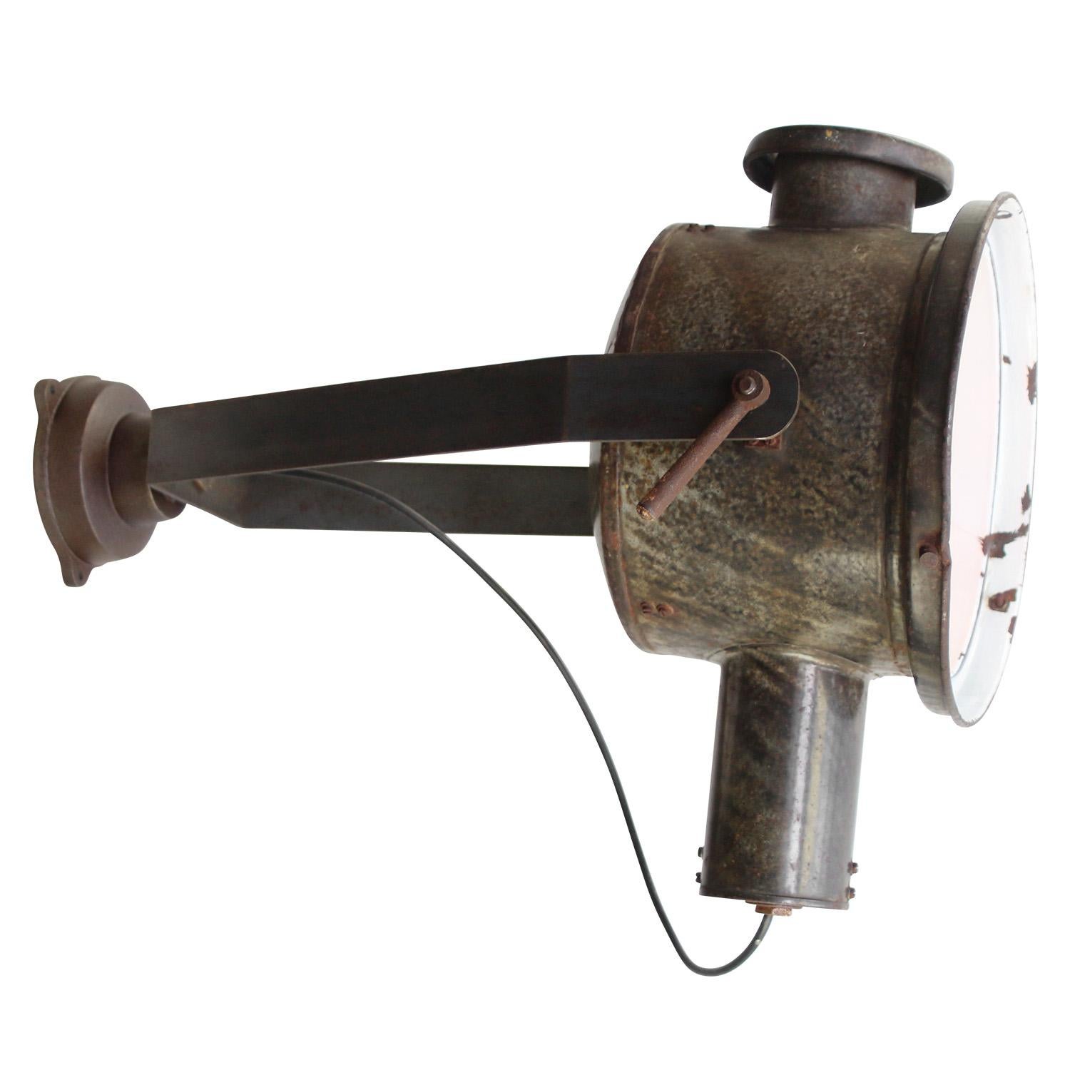 20th Century Gray Brown Enamel Vintage Industrial Cast Iron Sconces Wall Lights For Sale