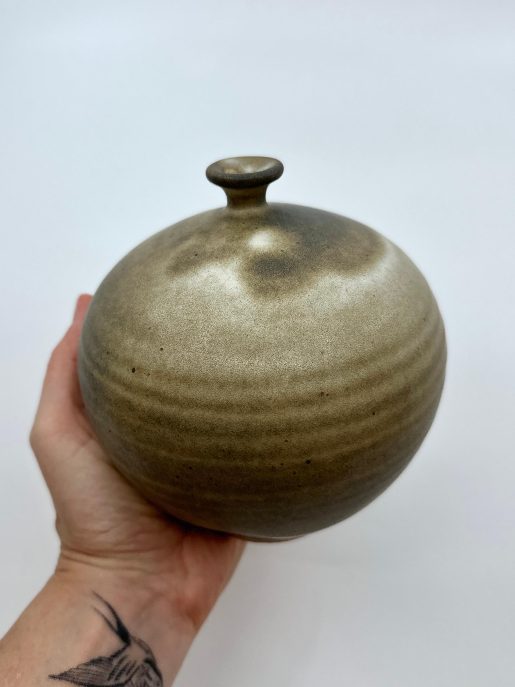 American Gray/brown little neck vessel no. 34 For Sale