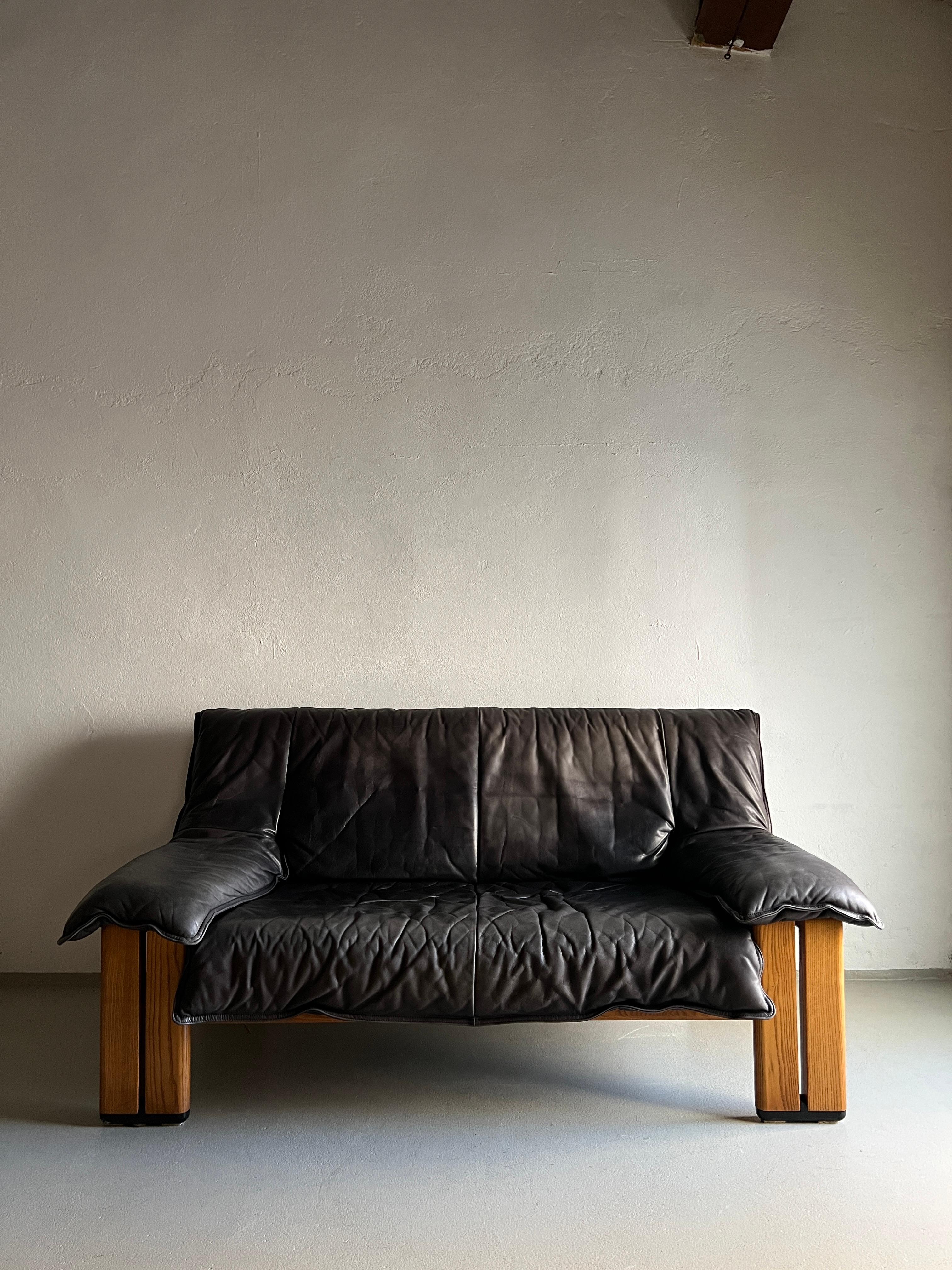 Minimalist Gray Buffalo Leather 2-Seater Sofa with Solid Wood Base, 1990s For Sale