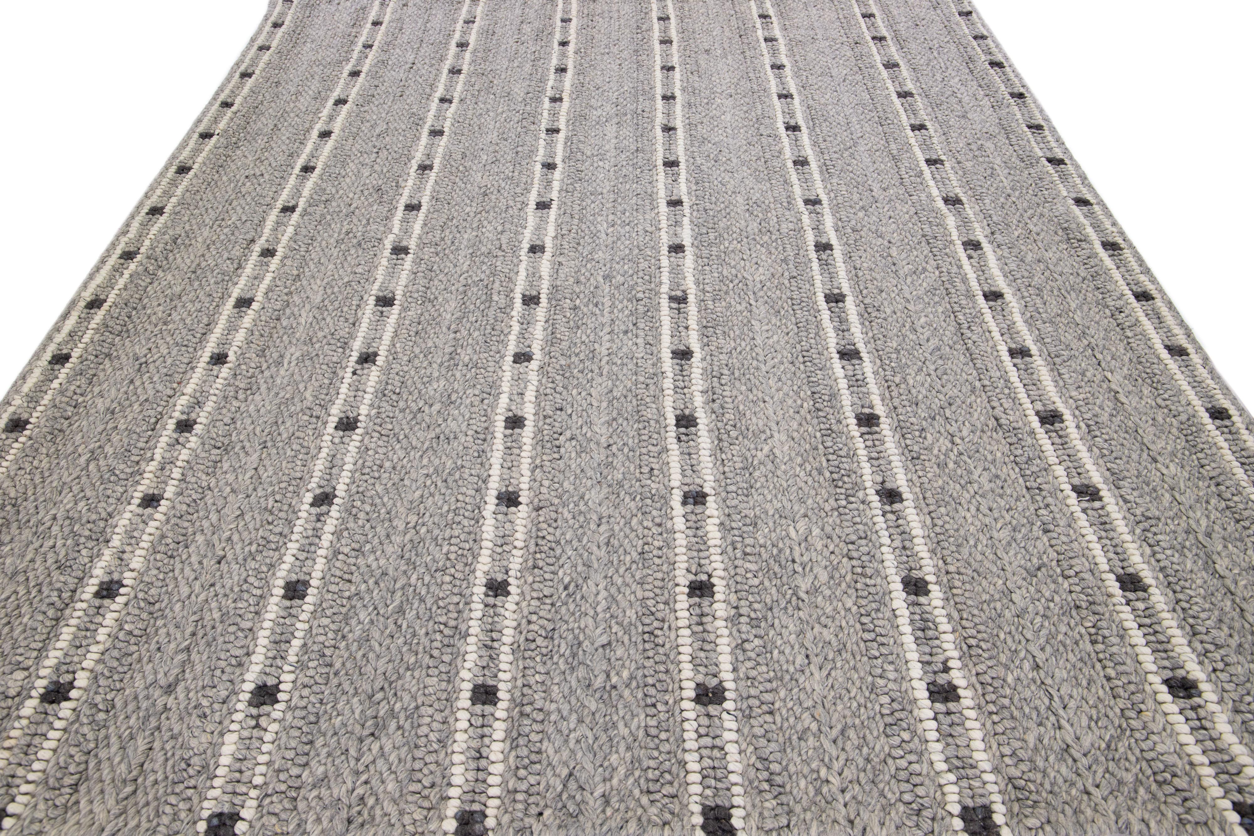Modern Grey Contemporary Cicero Handmade Texture Wool Rug For Sale
