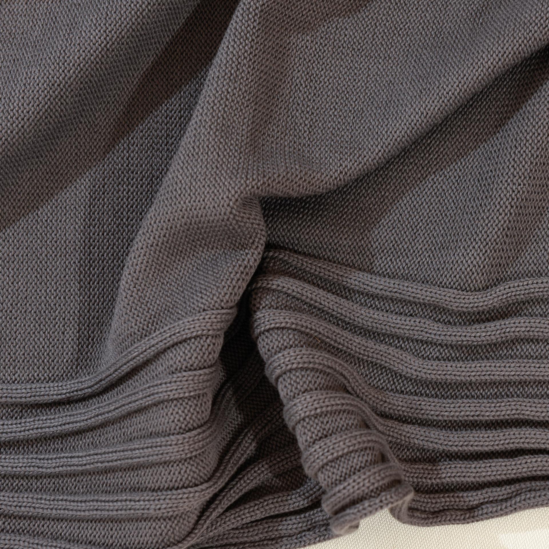 Plaid Algodón Gris Nunca Usado Francés en venta