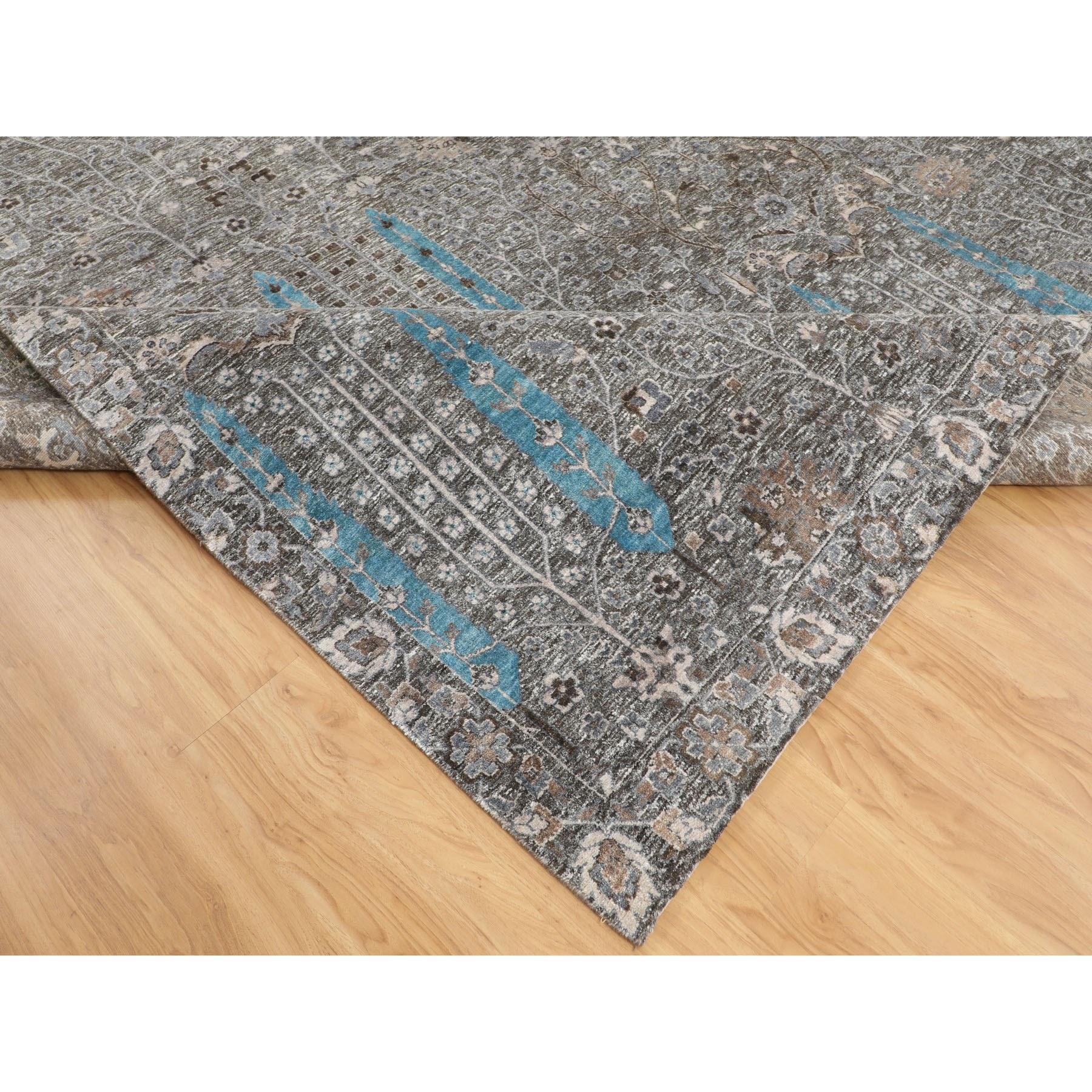 XXIe siècle et contemporain Tapis gris à motif d'arbre de cyprès avec laine texturée nouée à la main 12' x  17'9