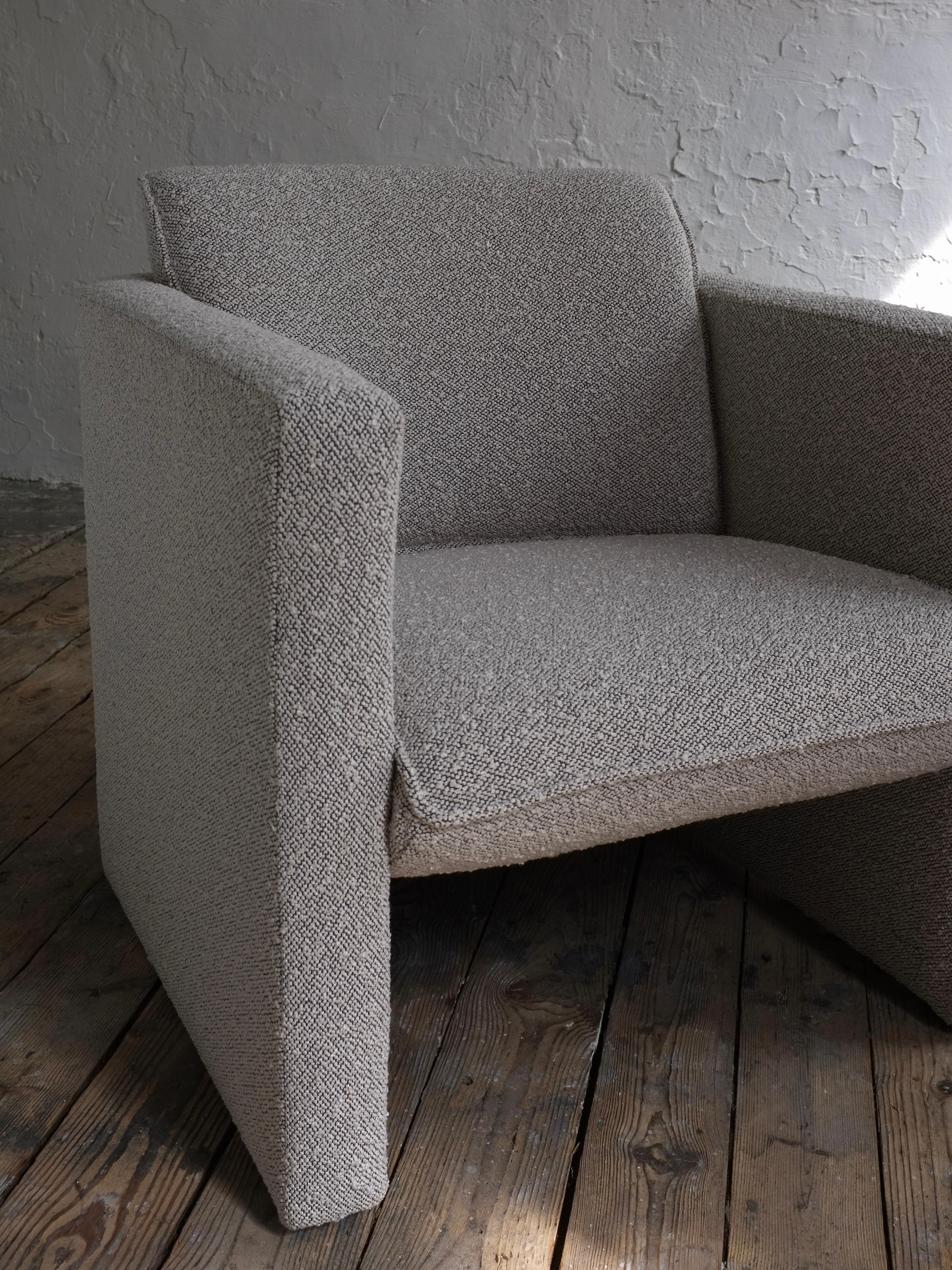 Grauer Dedar Boucle-Loungesessel, grau, 1990er-Jahre (Minimalistisch) im Angebot