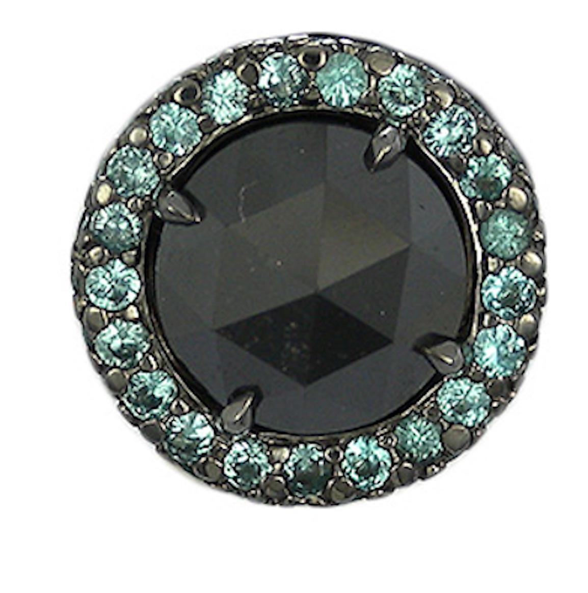 
Features elegant round cut Gray Diamond surrounded by a micro pavé single row of sparkling round Paraiba Tourmaline set in White Gold.​

Earrings Details : ​

Gray Diamond : 2.92 Total carat weigh​

Paraiba Tourmaline : 0.60 Total carat weigh.