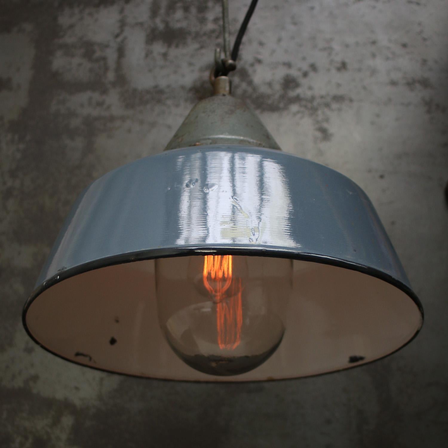 20th Century Gray Enamel Vintage Industrial Cast Iron Clear Glass Pendant Lights For Sale