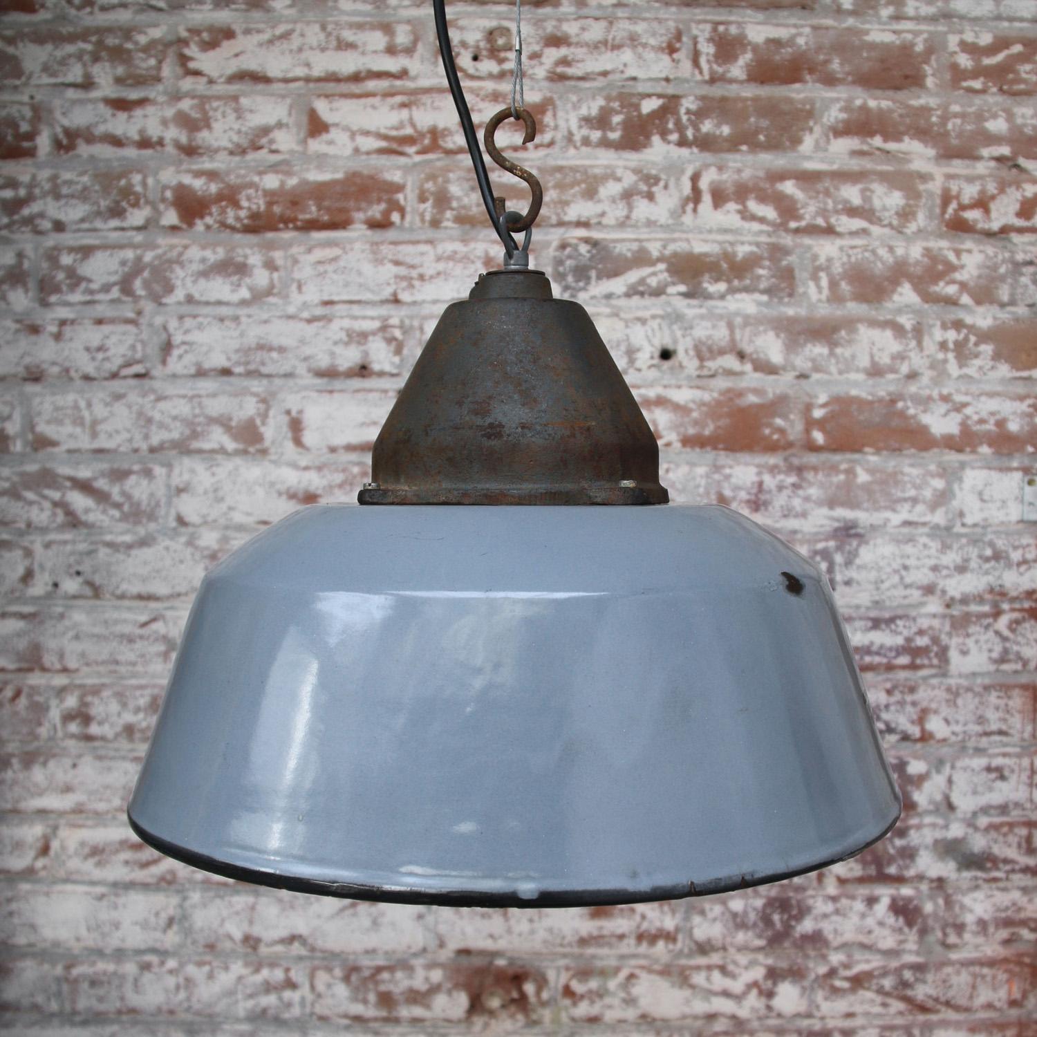 Hungarian Gray Enamel Vintage Industrial Cast Iron Factory Pendant Lights For Sale