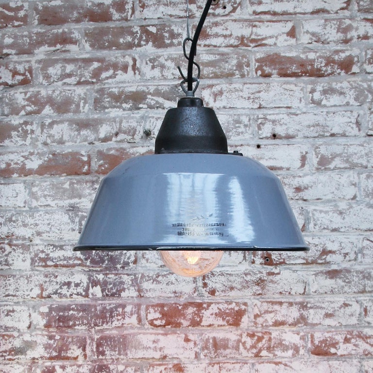 Gray Enamel Vintage Industrial Clear Glass Cast Iron Pendant In Good Condition For Sale In Amsterdam, NL