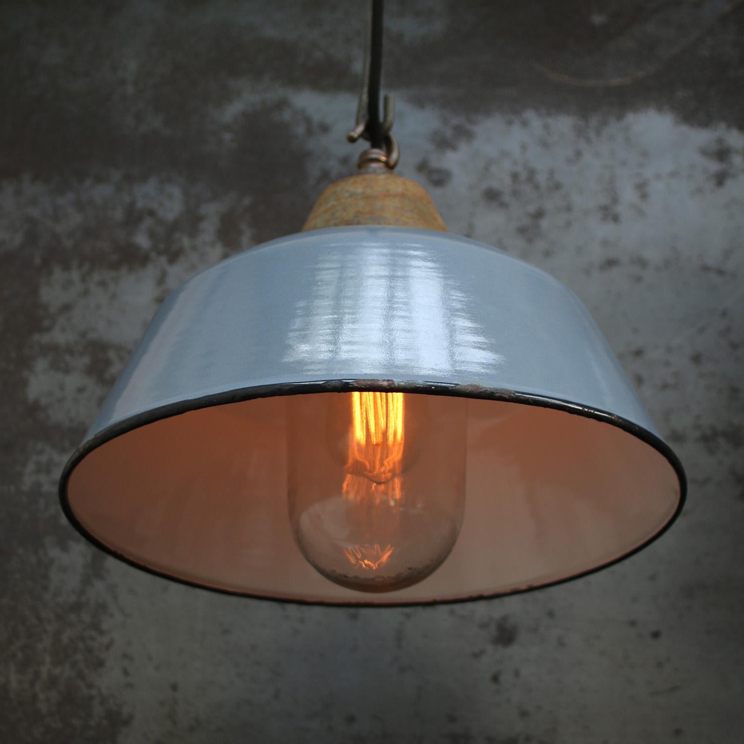Hungarian Gray Enamel Vintage Industrial Clear Glass Cast Iron Pendant Light For Sale