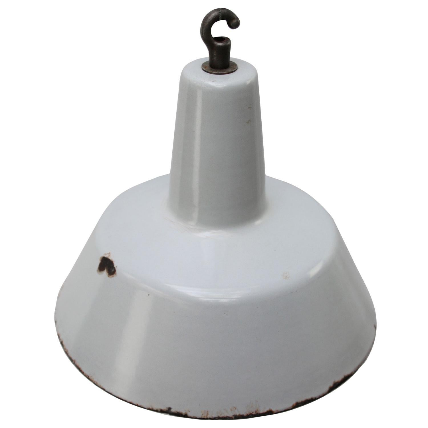 Industrial hanging lamp made by Philips, Holland. 
Gray enamel white interior.

Weight : 1.50 kg / 3.3 lb

Priced per individual item. All lamps have been made suitable by international standards for incandescent light bulbs, energy-efficient