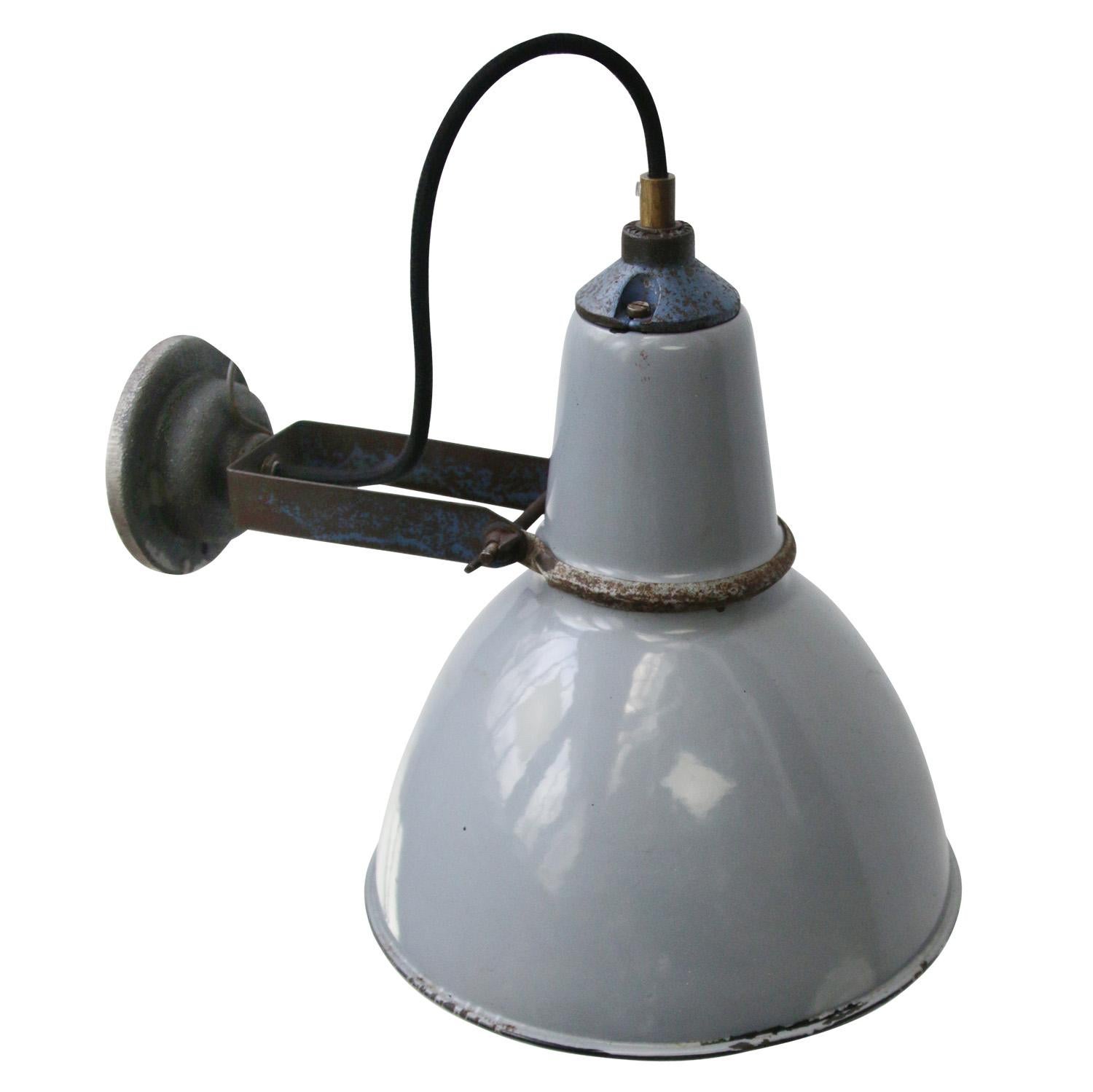 Cast Gray Enamel Vintage Industrial Scone Wall Light by Benjamin USA For Sale