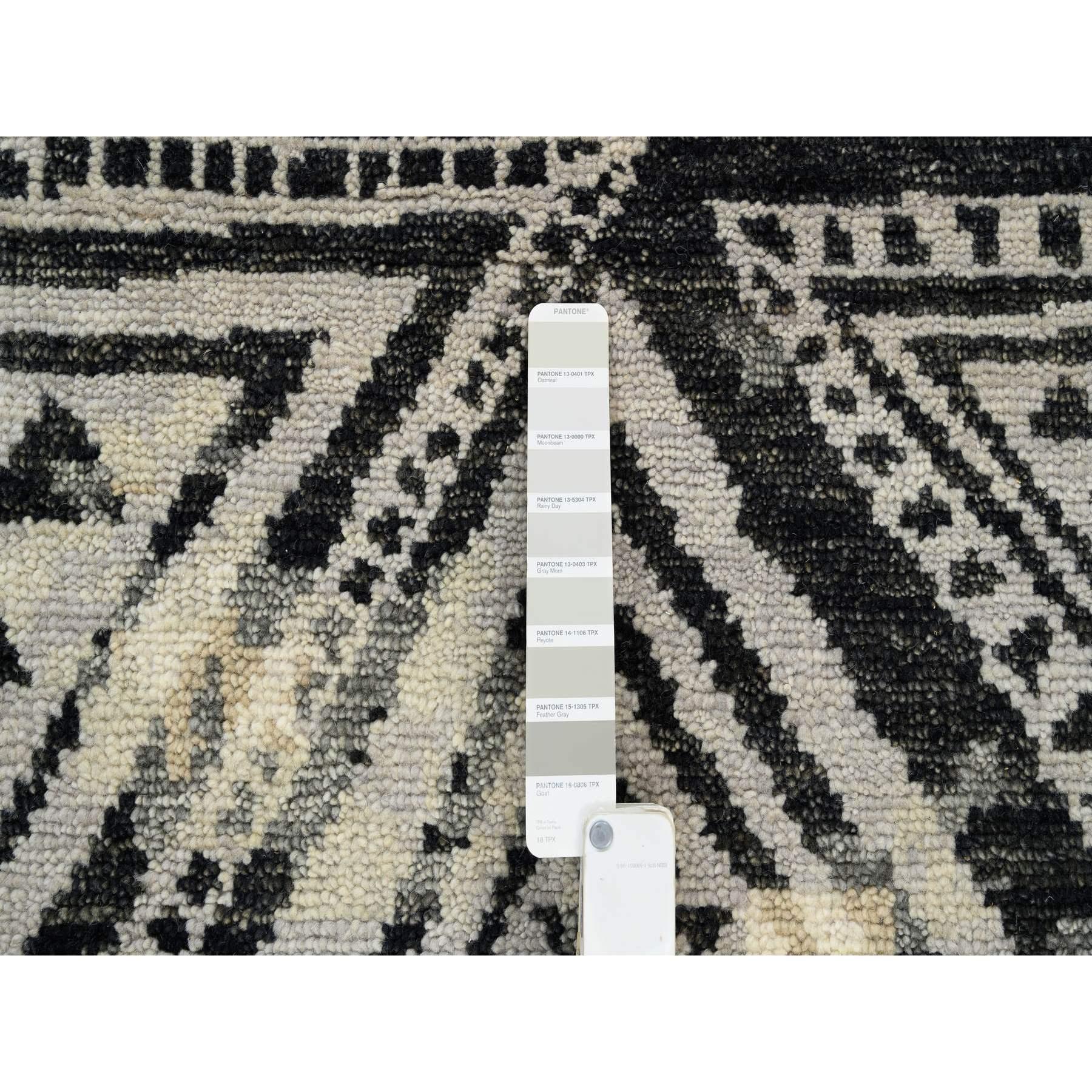 Grauer handgeknüpfter Teppich aus reiner Wolle in Ethnic Geometric Design 9'9