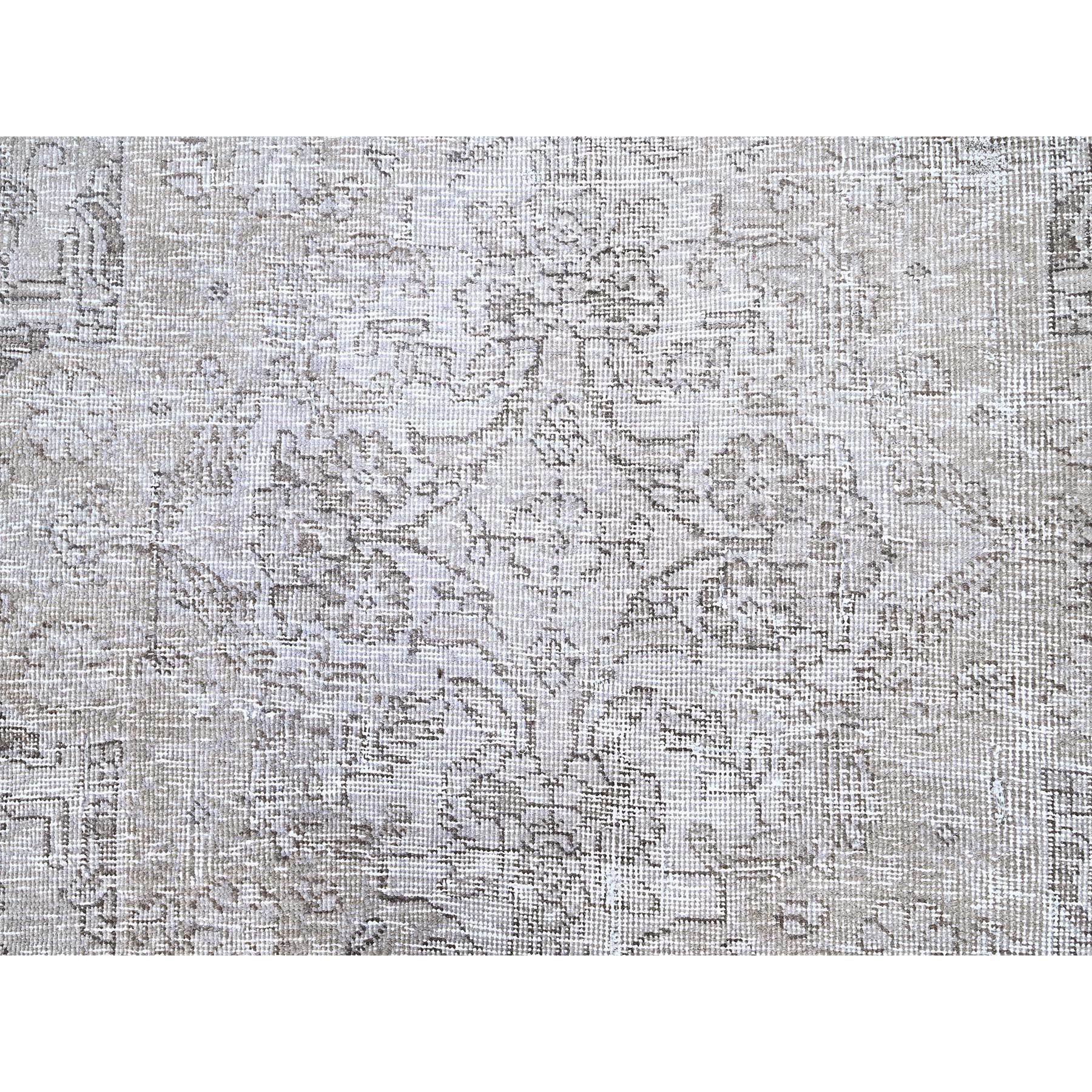 Gray Evenly Worn Old Persian Tabriz White Wash Clean Hand Knotted Soft Wool Rug For Sale 4