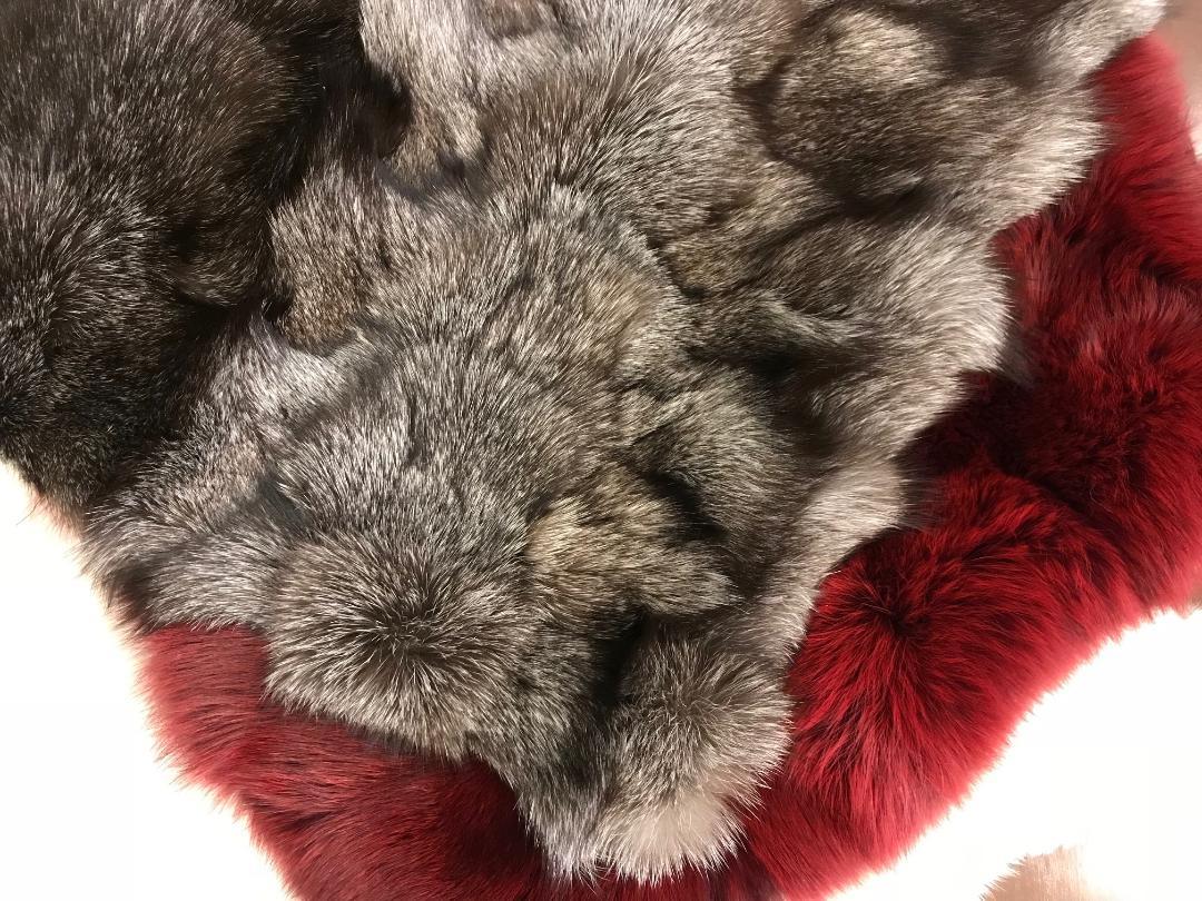 Modern Gray Fox Fur Pillow With Cashmere For Sale